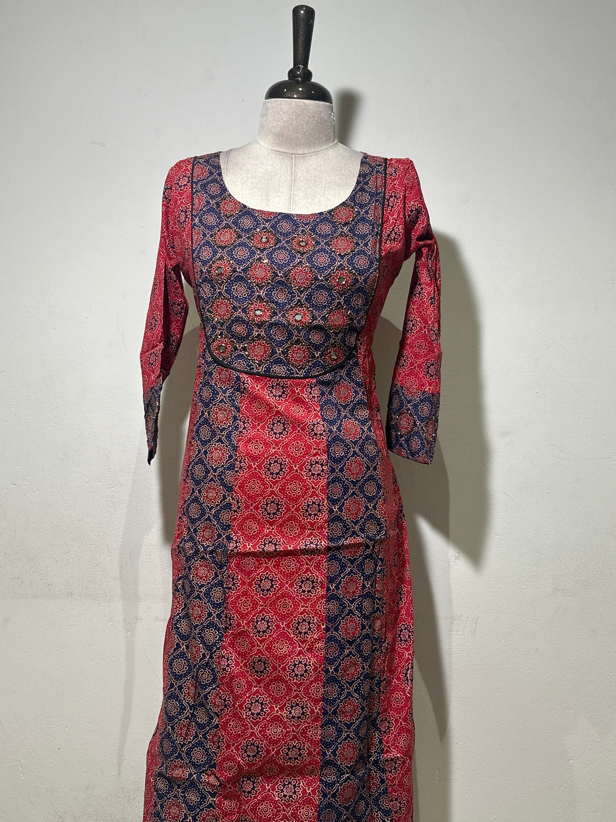 OFFER SALES TOP'S - IHA 35231