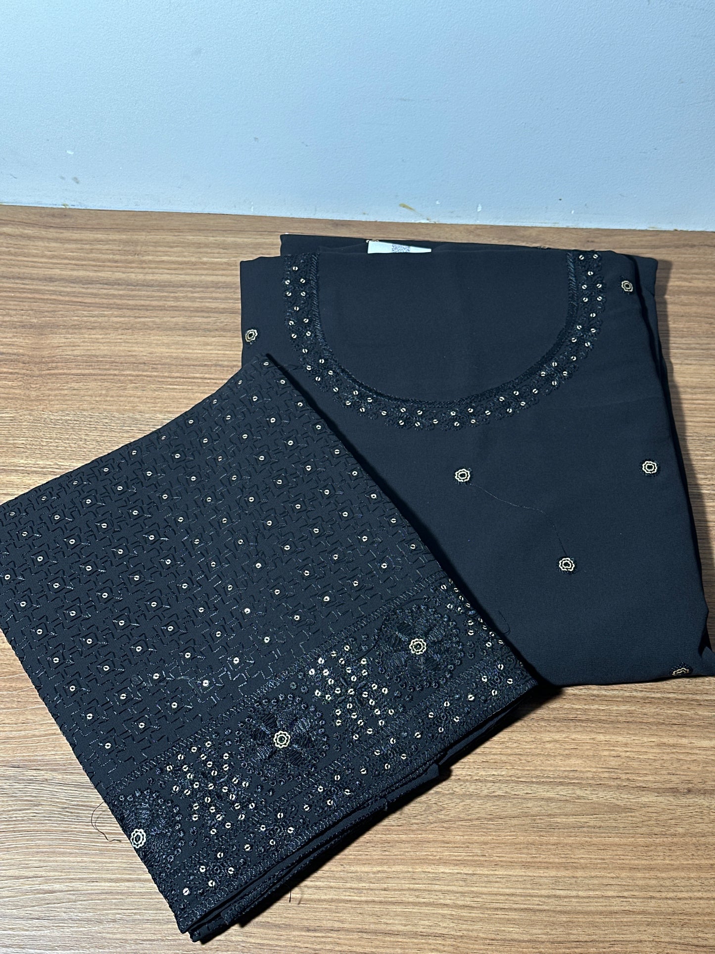 OFFER SALES UNSTITCHED SALWAR SUITS -  IHA 33637