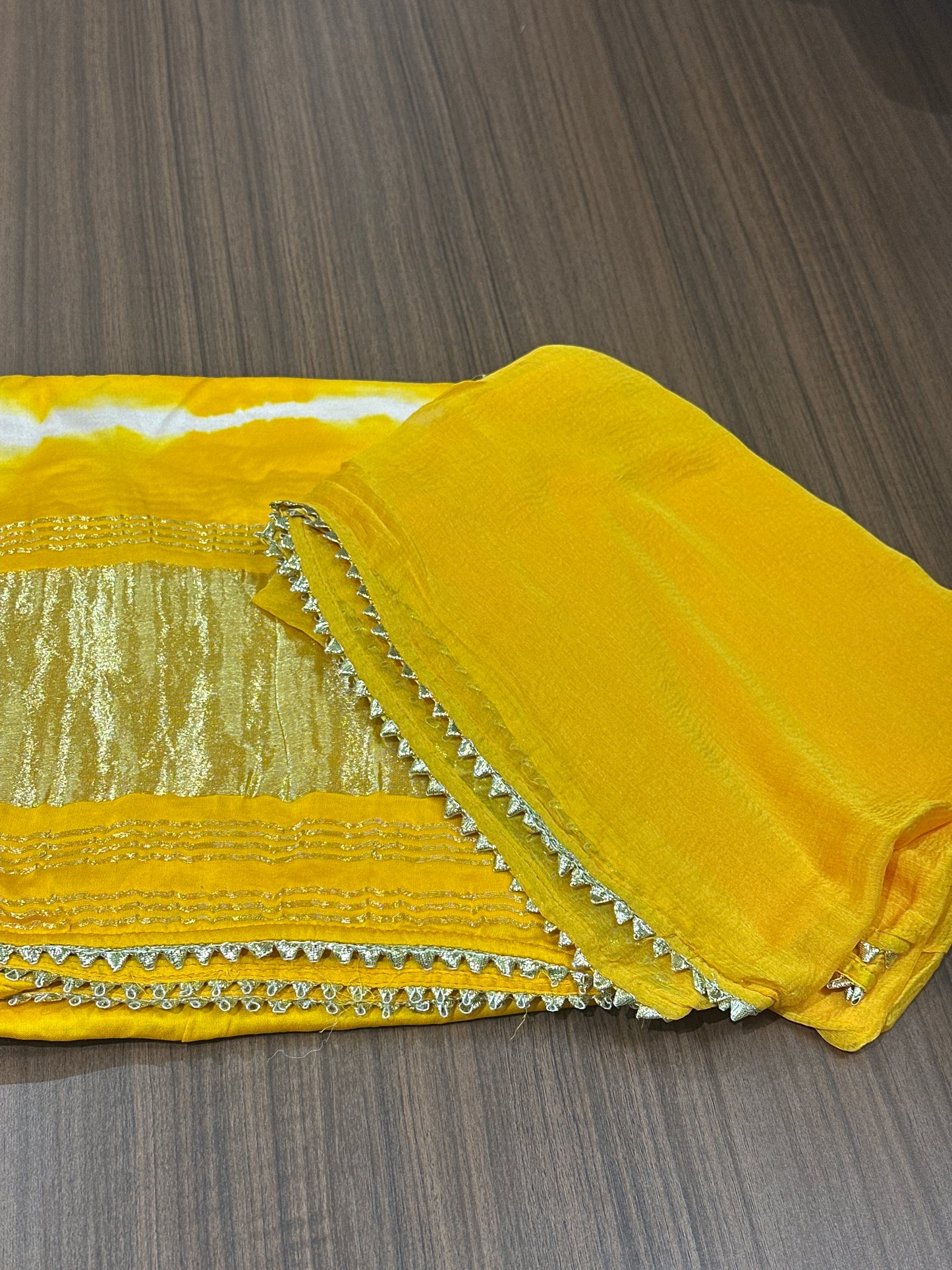 OFFER SALES UNSTITCHED SALWAR SUITS -  IHA 34051