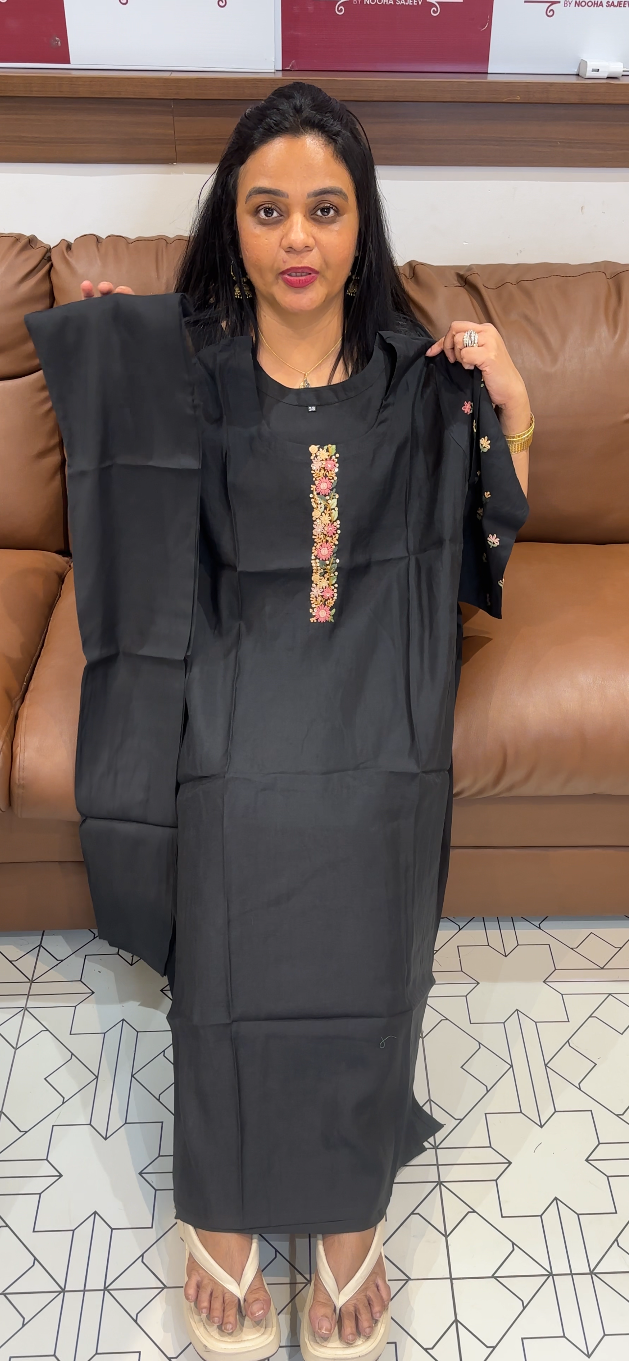 OFFER SALES TOP, BOTTOM AND DUPATTA - IHA 34999
