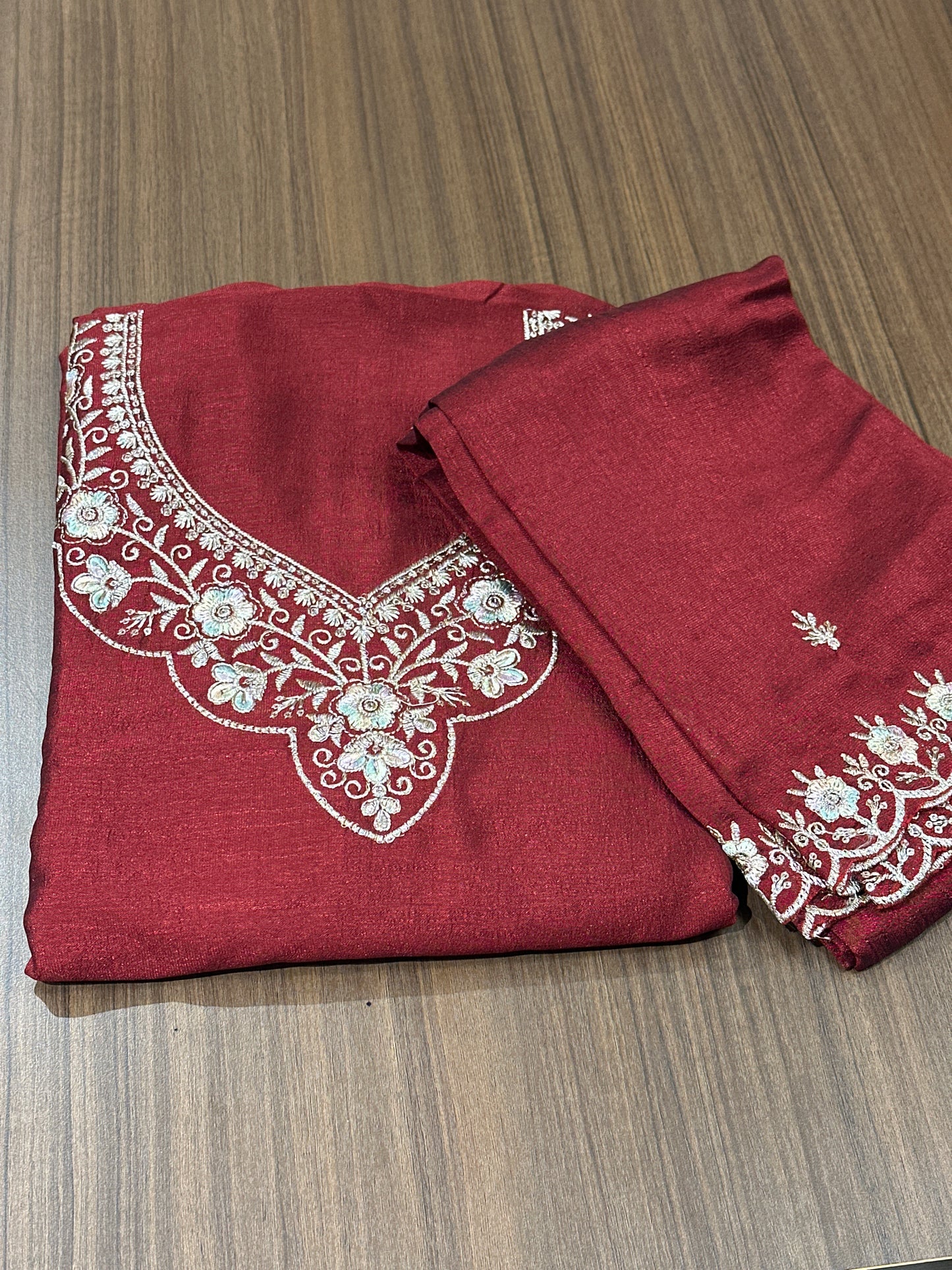 OFFER SALES UNSTITCHED SALWAR SUITS -  IHA 33824