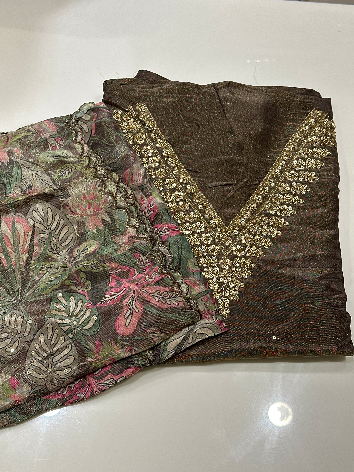 OFFER SALES UNSTITCHED SALWAR SUITS -  IHA 33674
