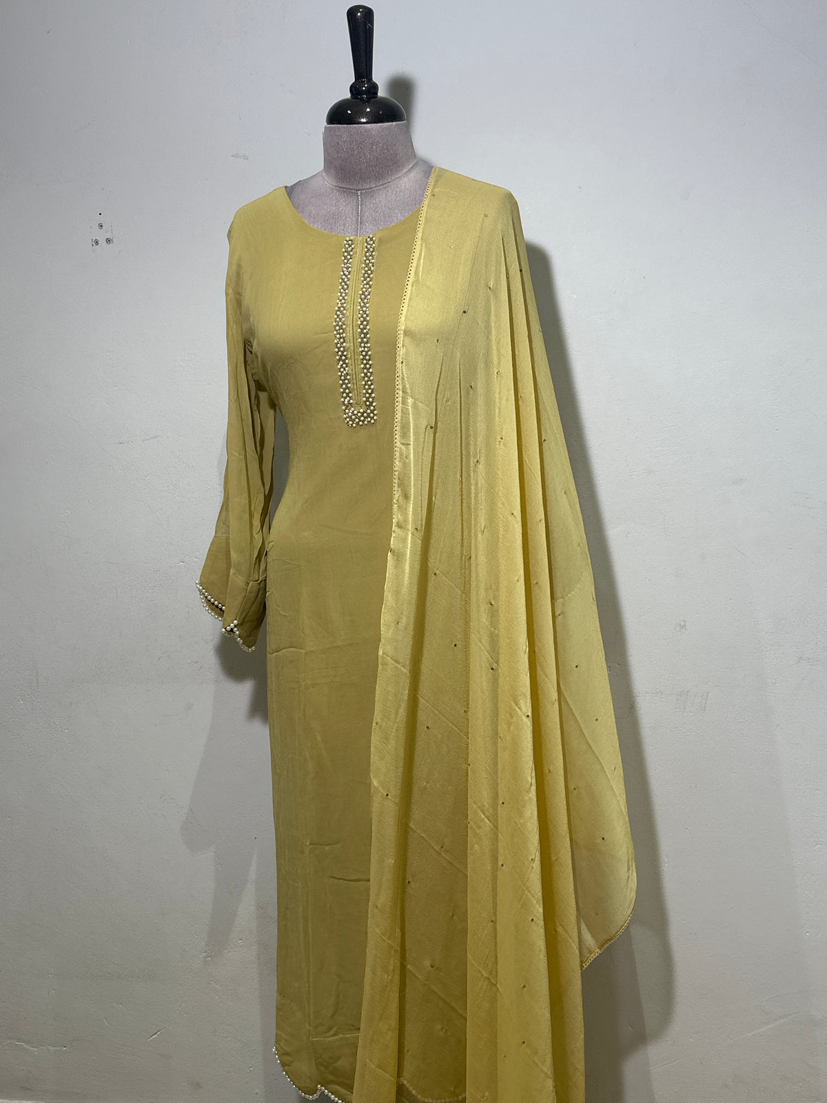 OFFER SALES TOP AND  BOTTOM  -  IHA 35975