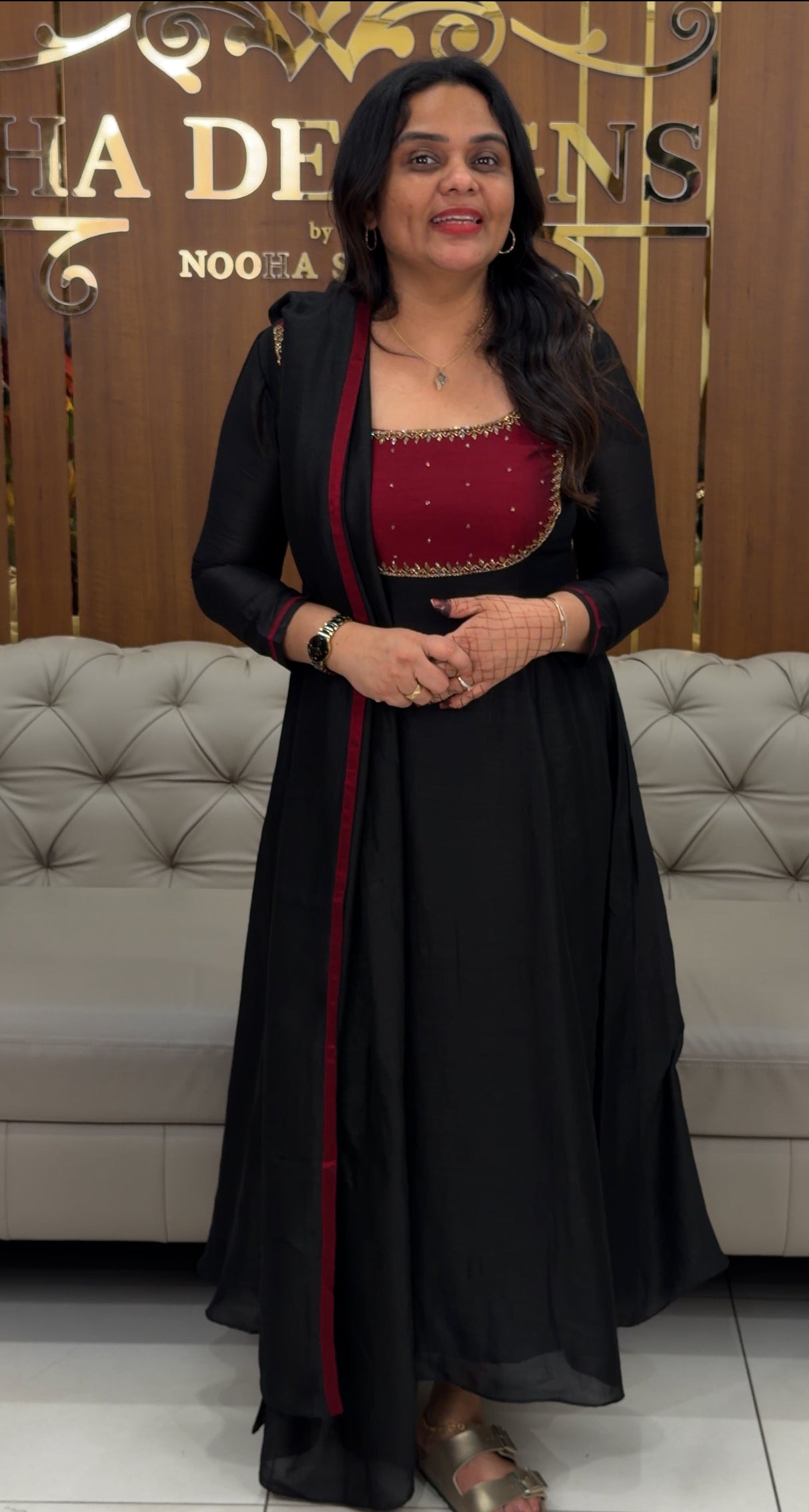 IHA'S IN-HOUSE HAND WORKED ALINE TOP AND DUPATTA - IHA 33700