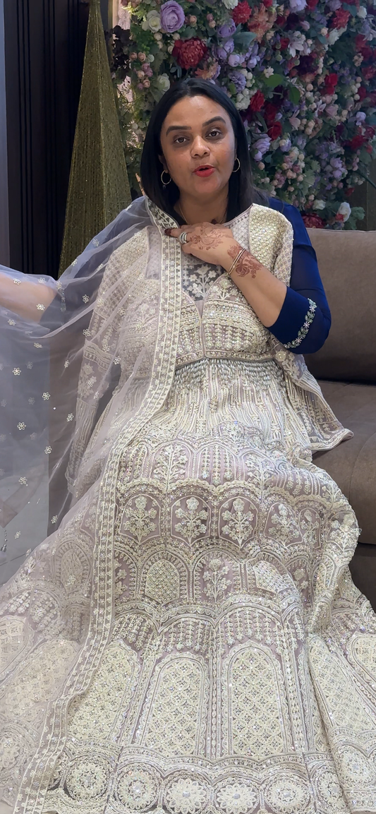 DESIGNER LEHENGAS - IHA 31621