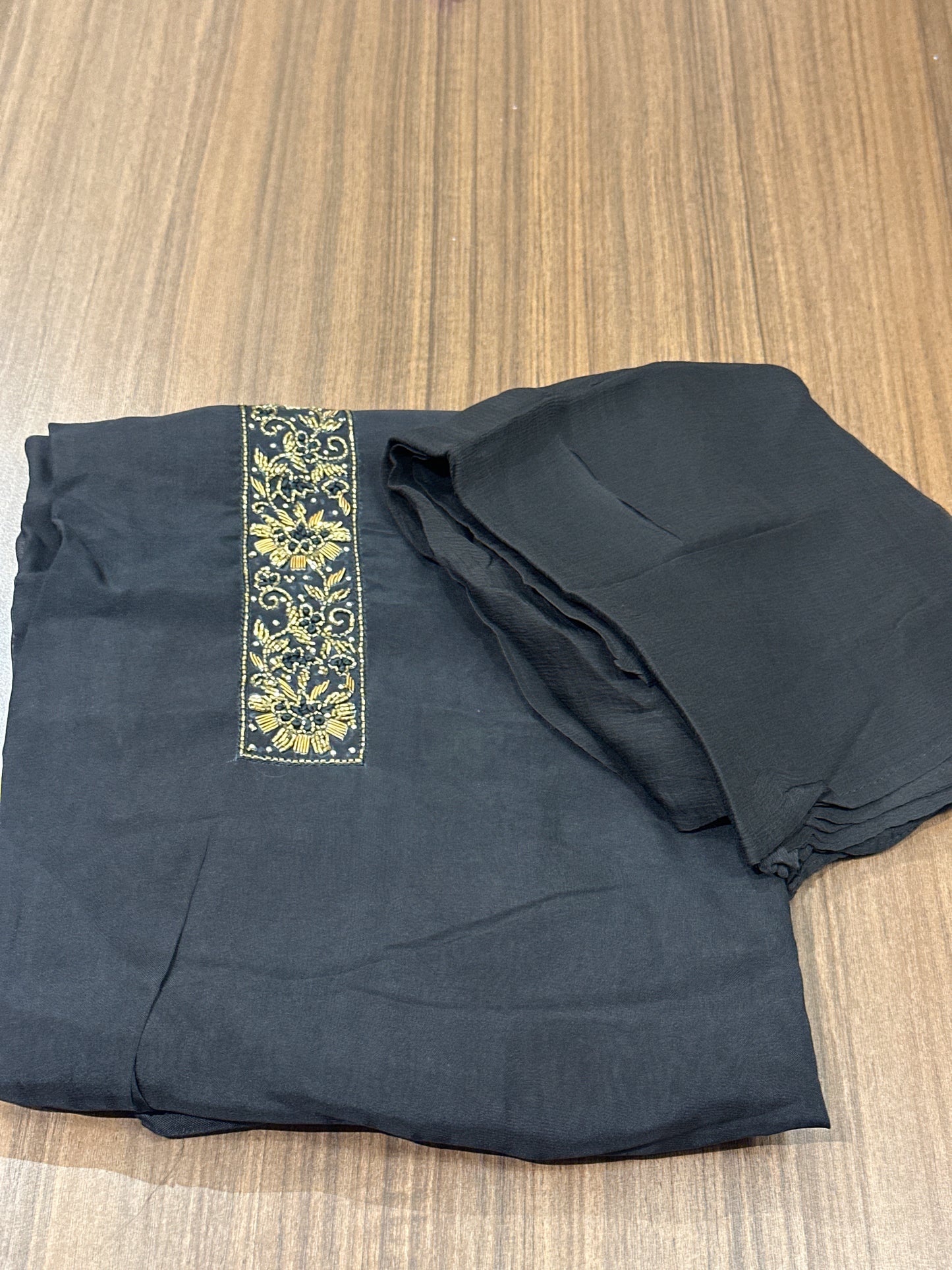 OFFER SALES UNSTITCHED SALWAR SUITS -  IHA 34052