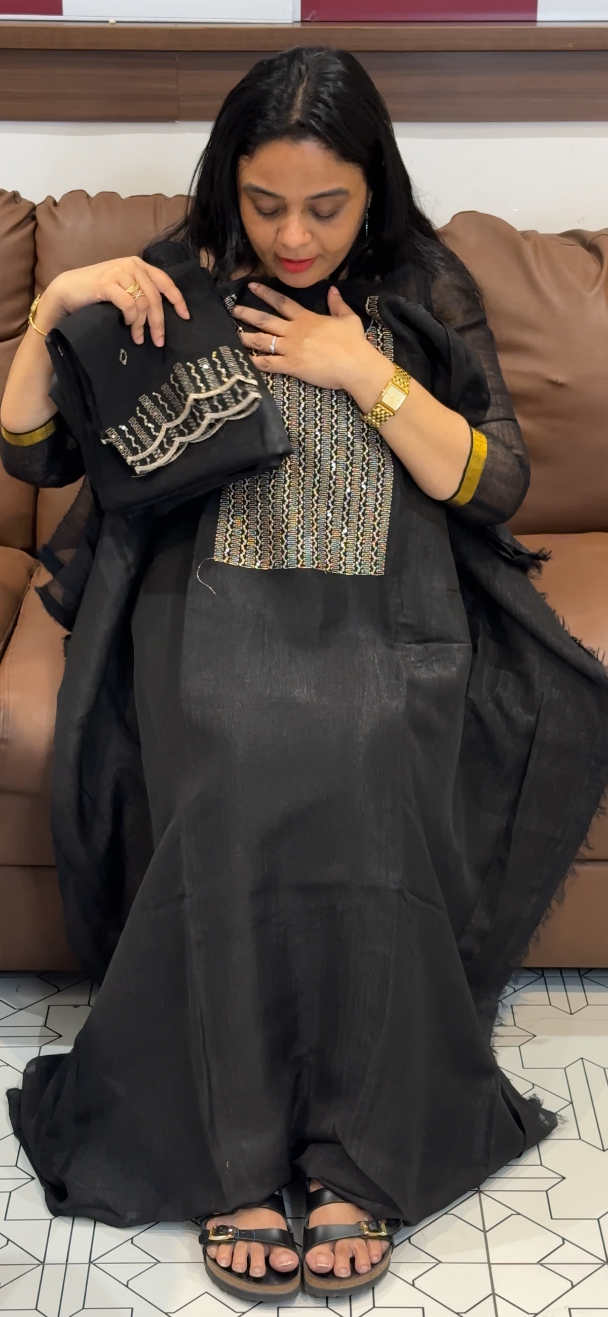 OFFER SALES  UNSTITCHED SALWAR SUITS - IHA 35476