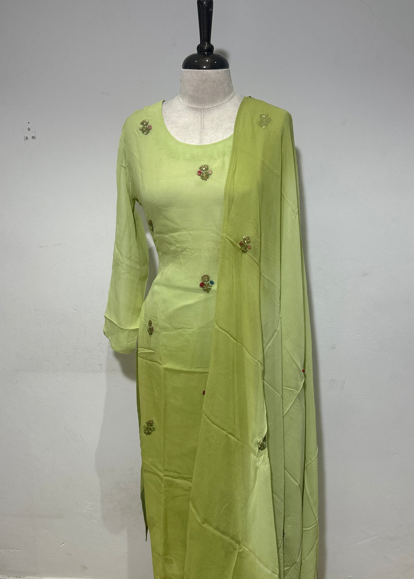 OFFER SALES TOP AND  BOTTOM  -  IHA 34350