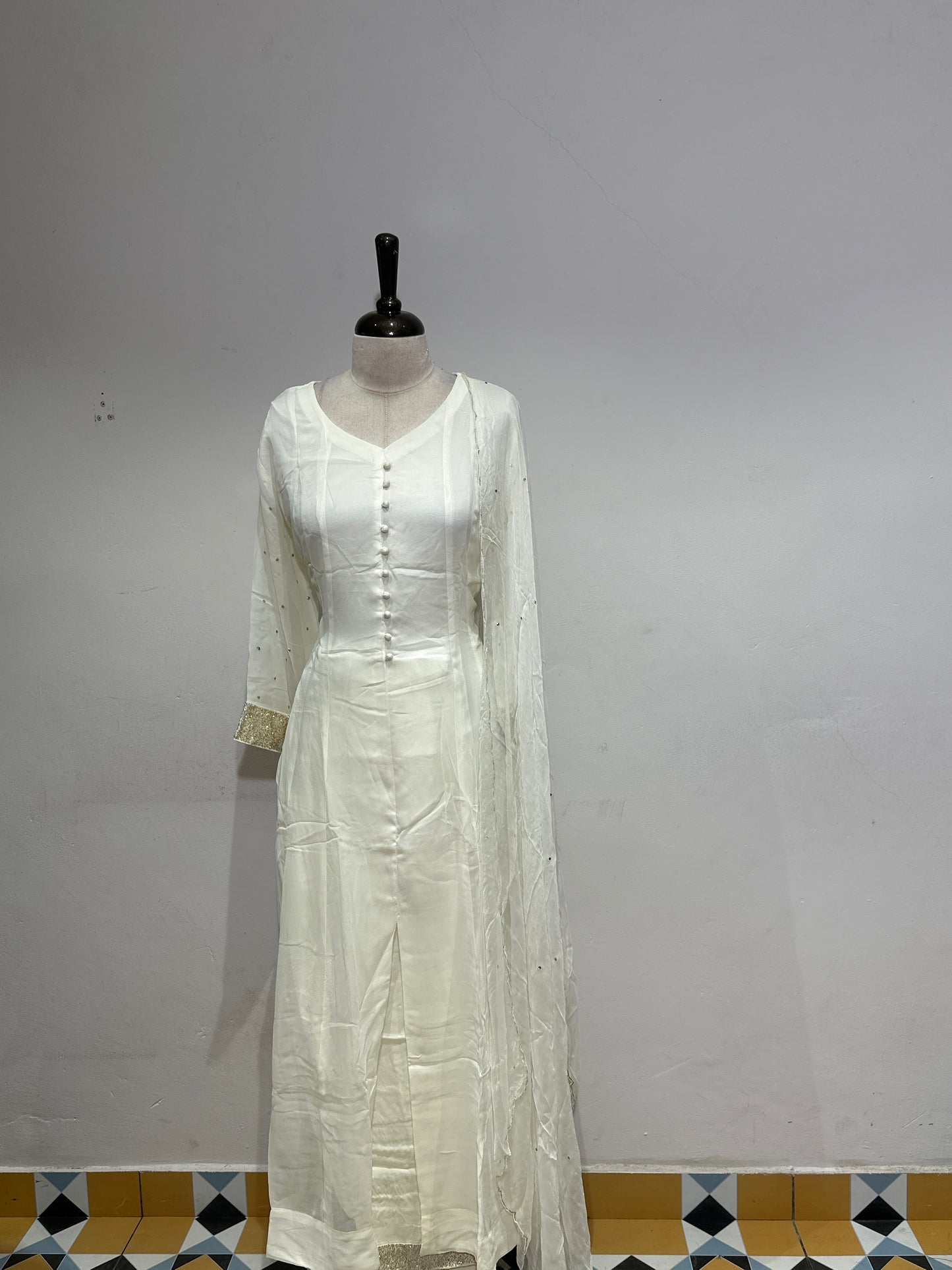 OFFER SALES TOP AND  BOTTOM  -  IHA 34290