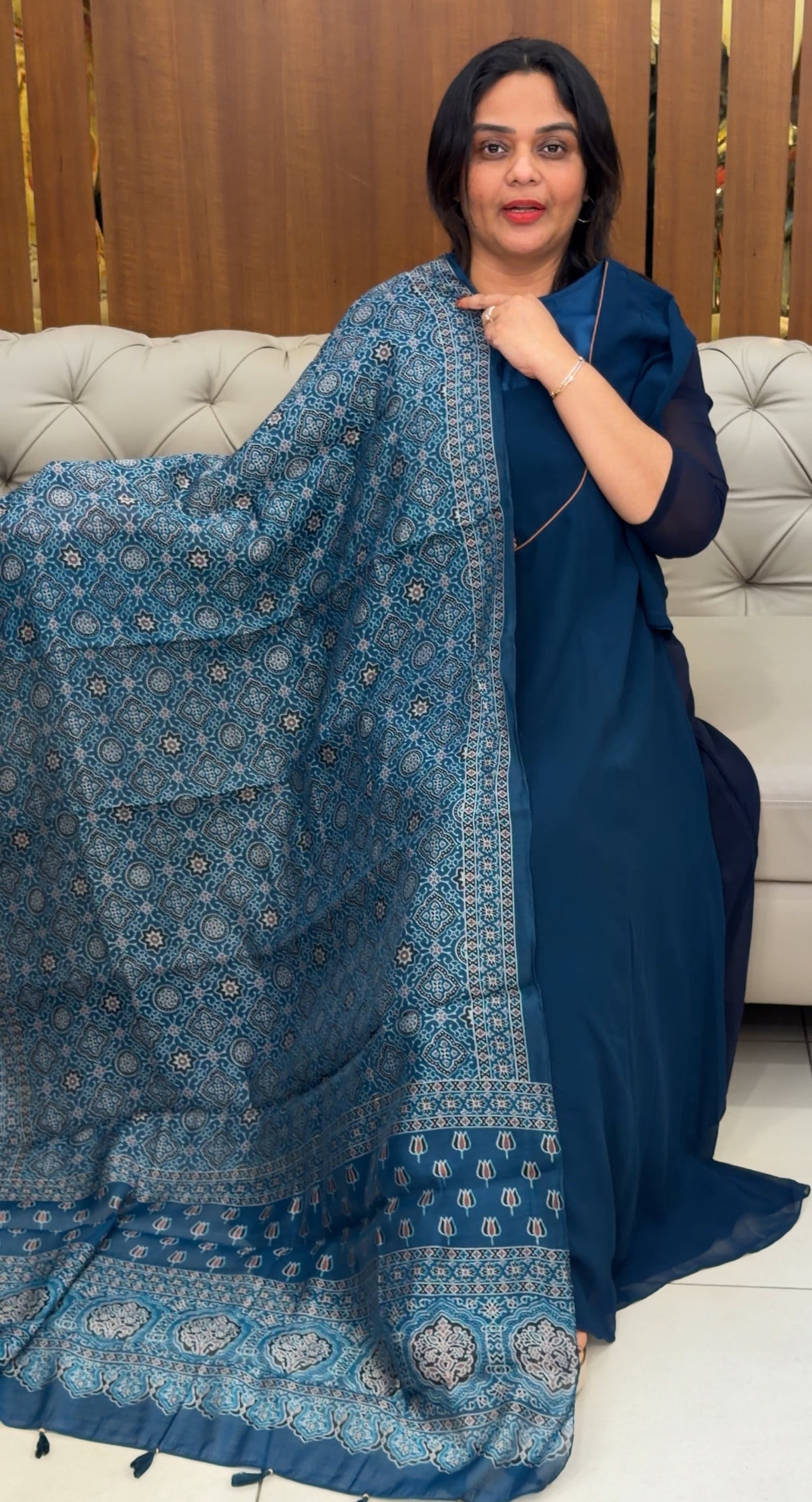 IHA'S IN-HOUSE GEORGETTE ALINE TOPS - IHA 30586