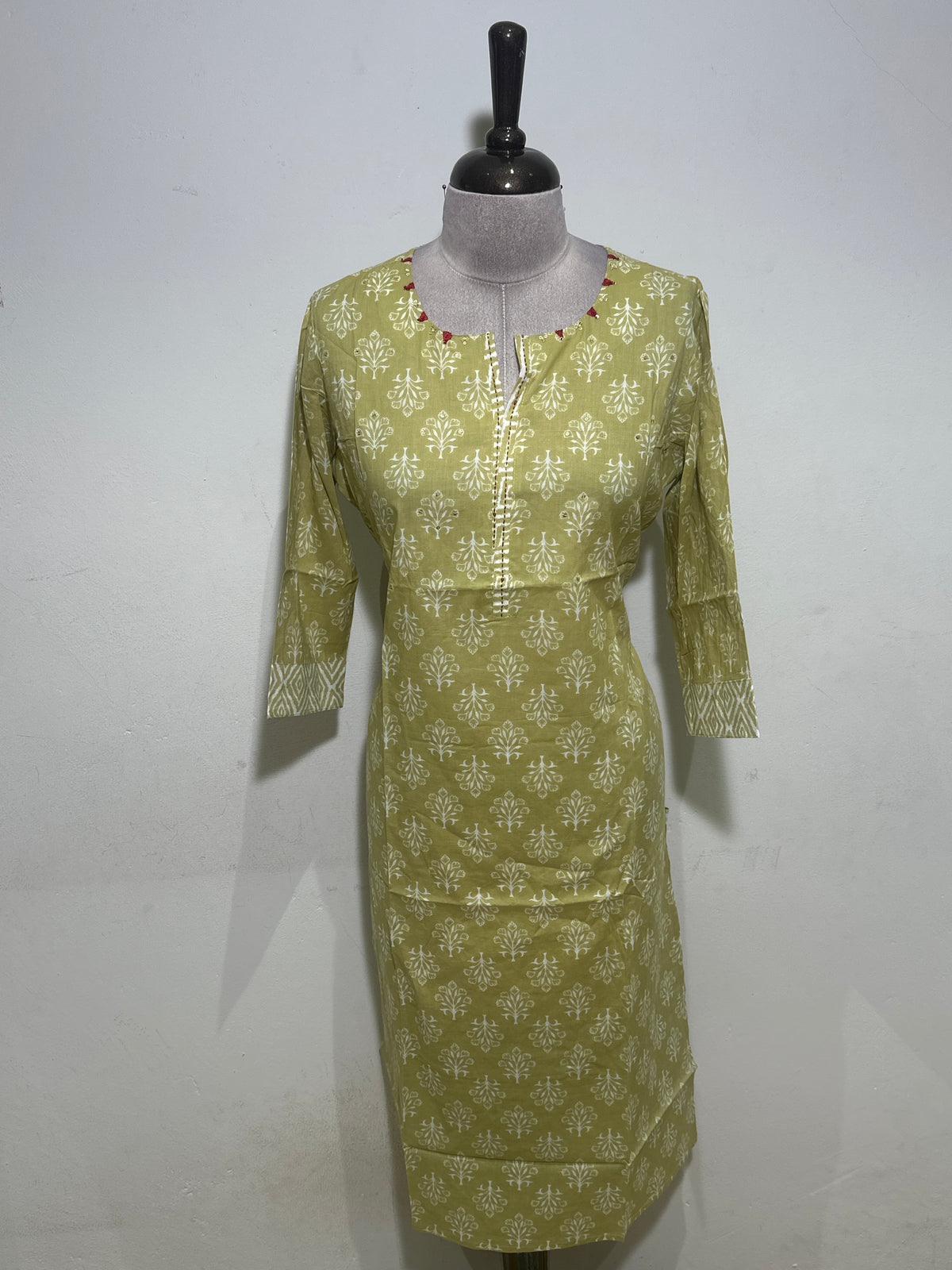 OFFER SALES TOP'S -  IHA 35796