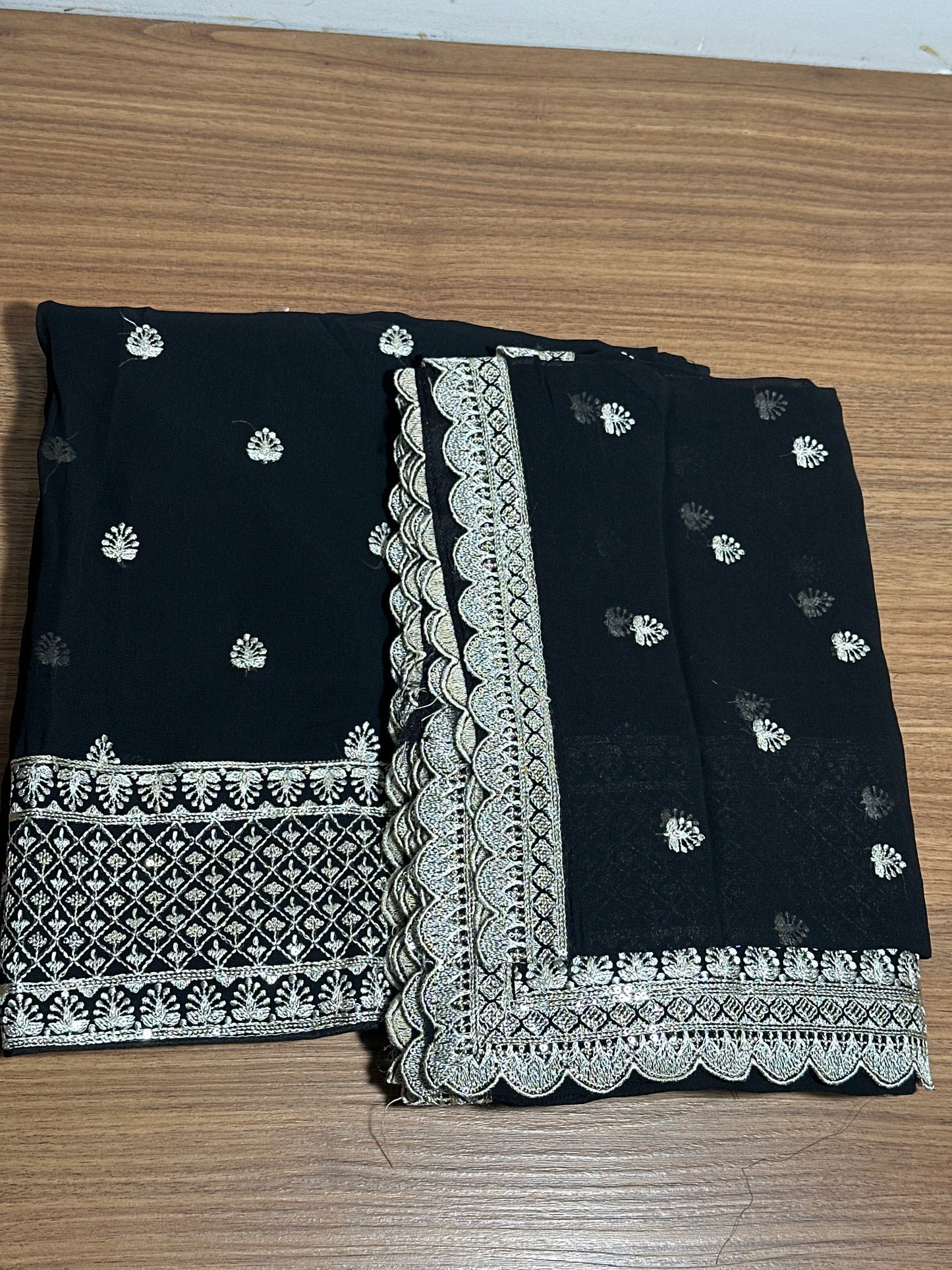 OFFER SALES UNSTITCHED SALWAR SUITS -  IHA 33646