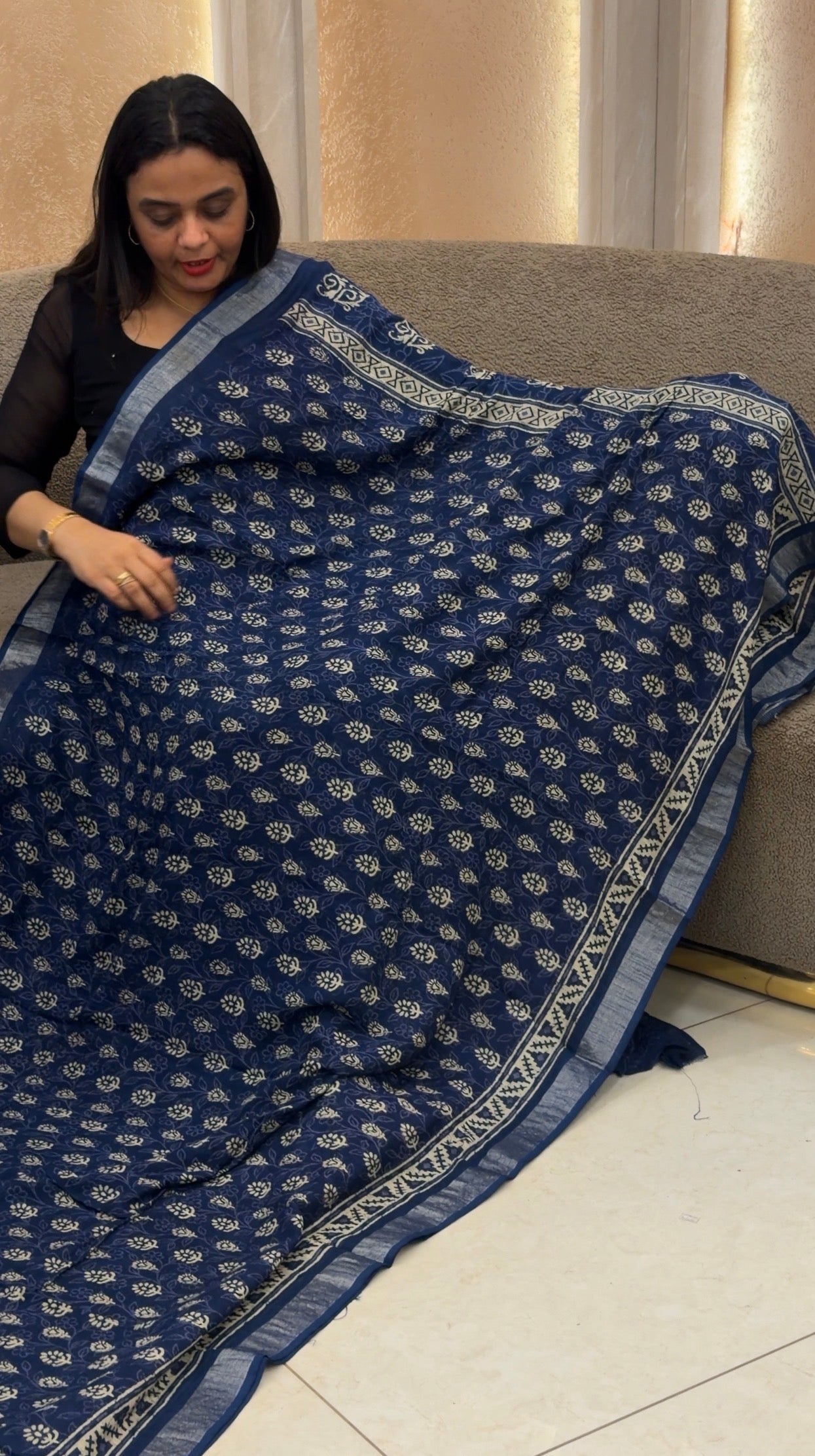 PRINTED LINEN SAREES - IHA 33072
