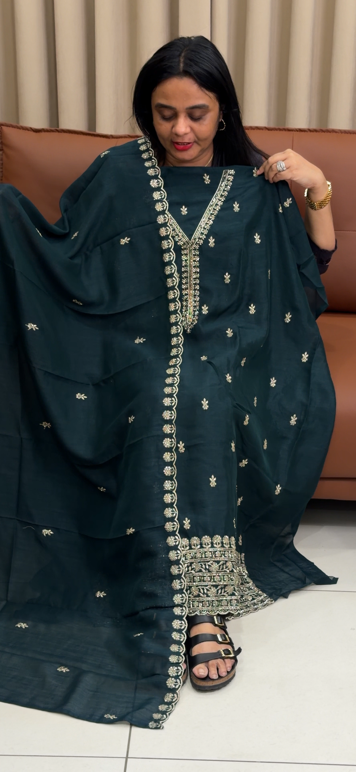 OFFER SALES  UNSTITCHED SALWAR SUITS - IHA 35282