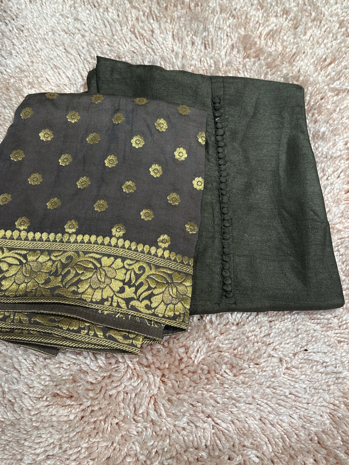 OFFER SALES UNSTITCHED SALWAR SUITS -  IHA 35319