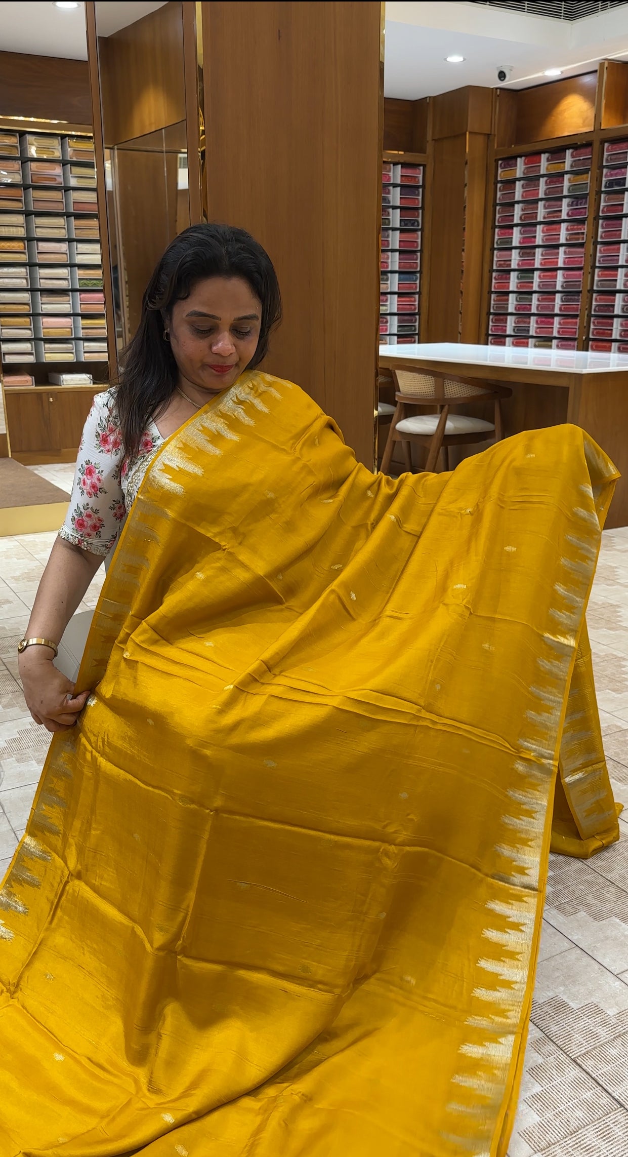 FORWARD DOLA BANARASI SAREES - IHA 25734