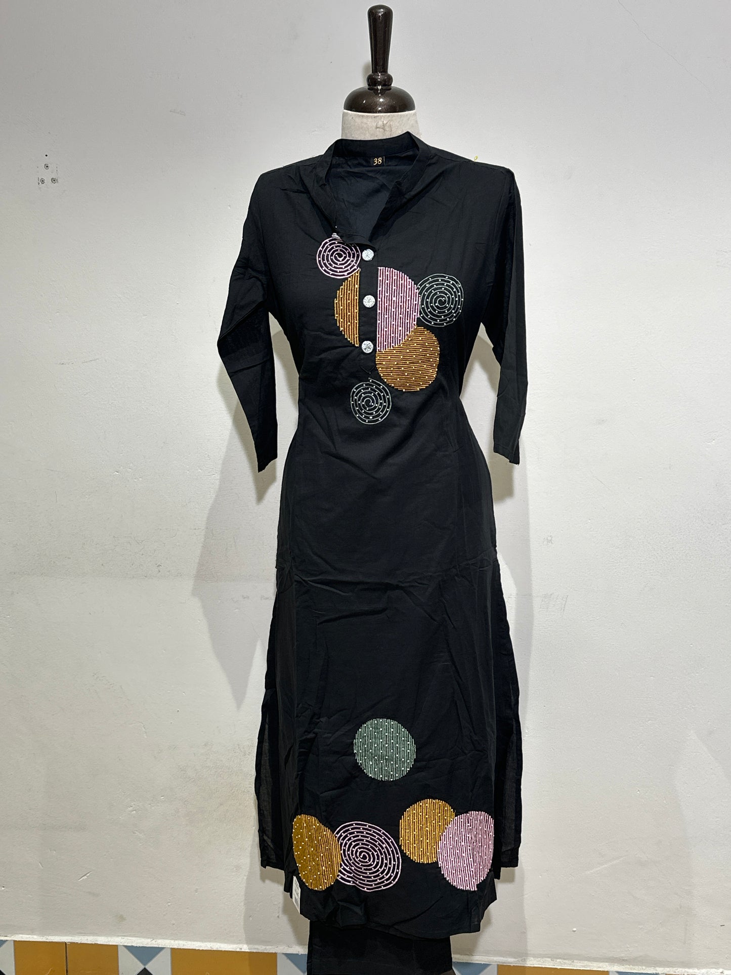 OFFER SALES TOP AND BOTTOM  -  IHA 34284