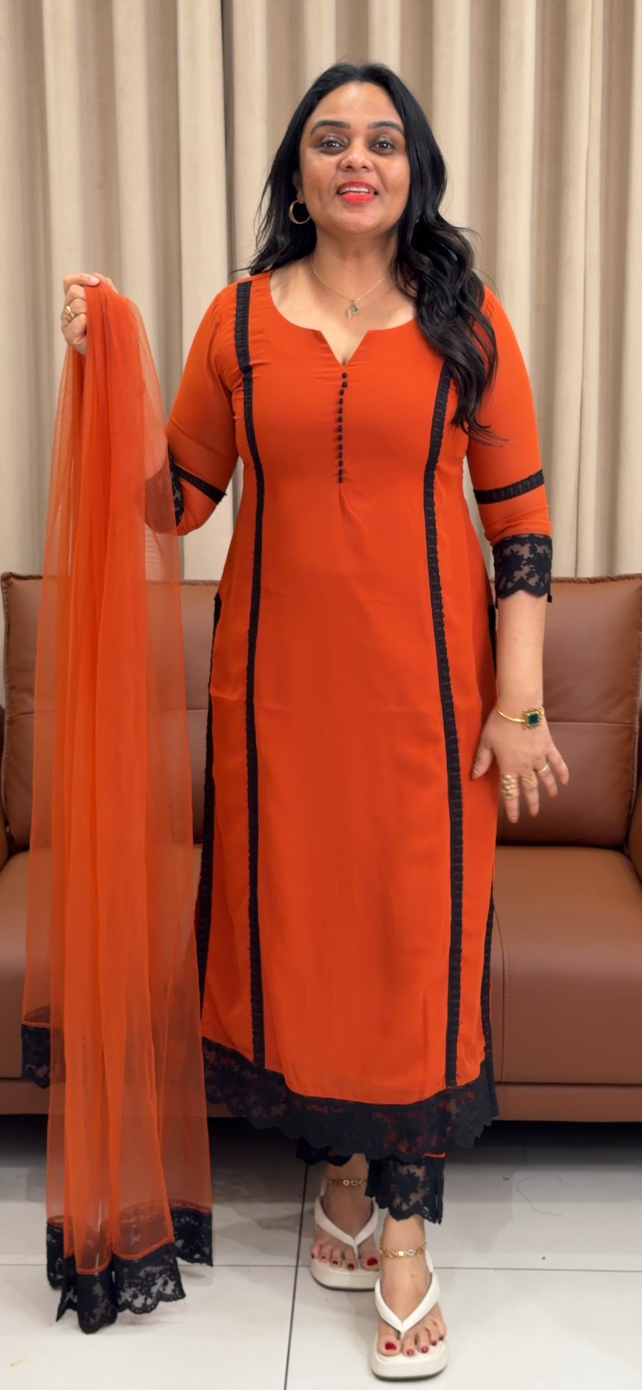 IHA'S IN-HOUSE SLITTED TOP, BOTTOM AND DUPATTA - IHA 33551