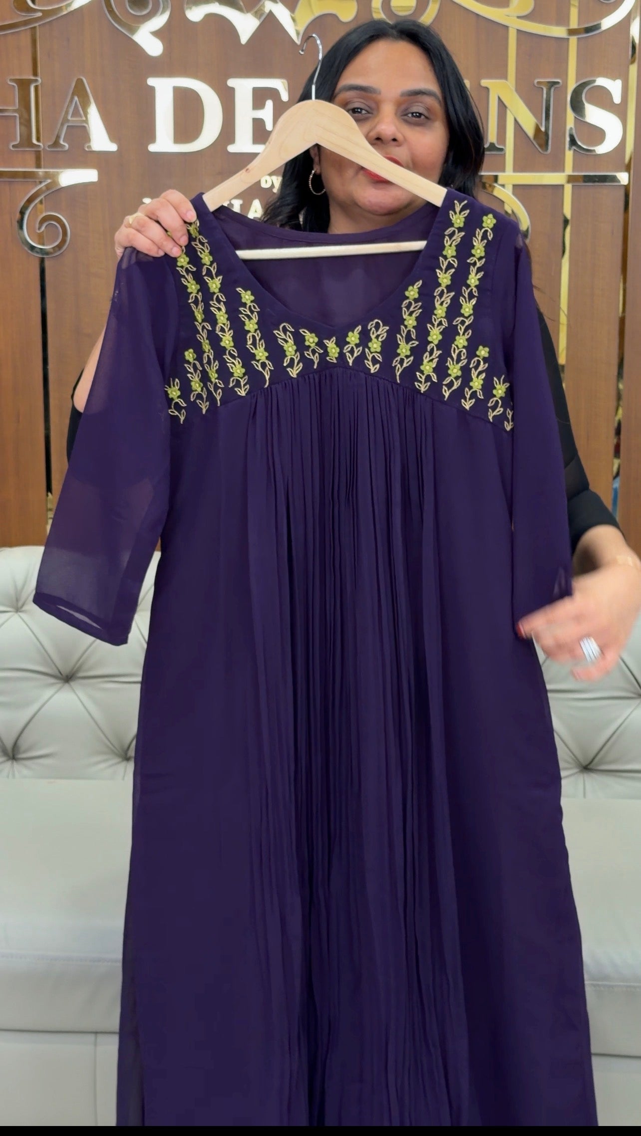 IHA'S IN-HOUSE DESIGNER ALINE TOPS - IHA 33264