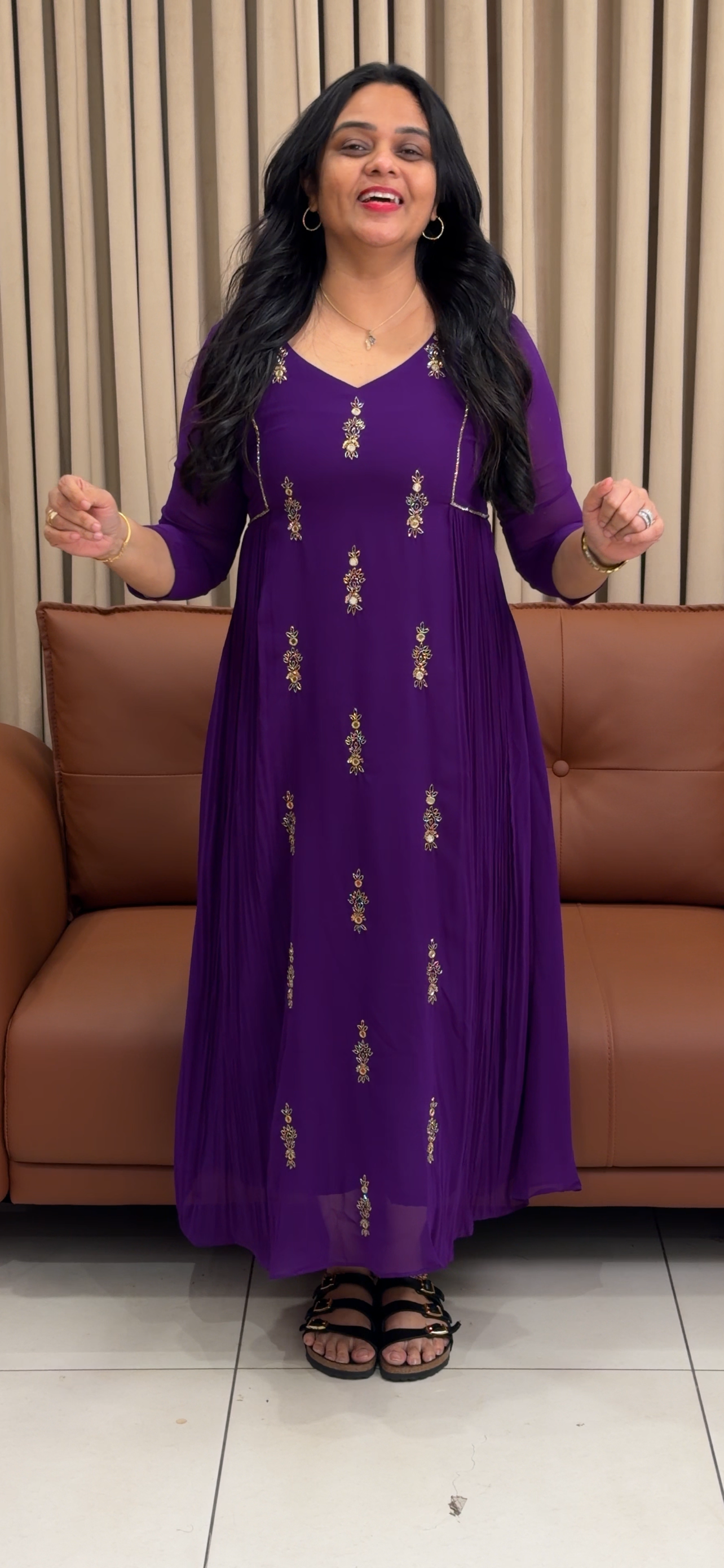IHA'S IN-HOUSE HANDWORKED TOPS - IHA 35138