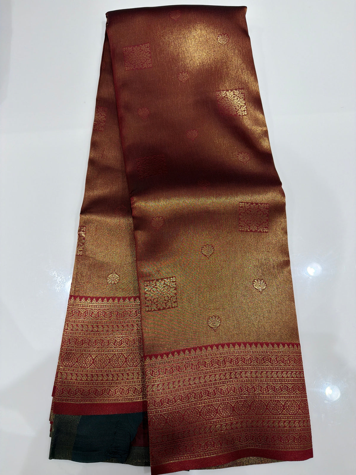 OFFER SALES SAREE -  IHA 35813