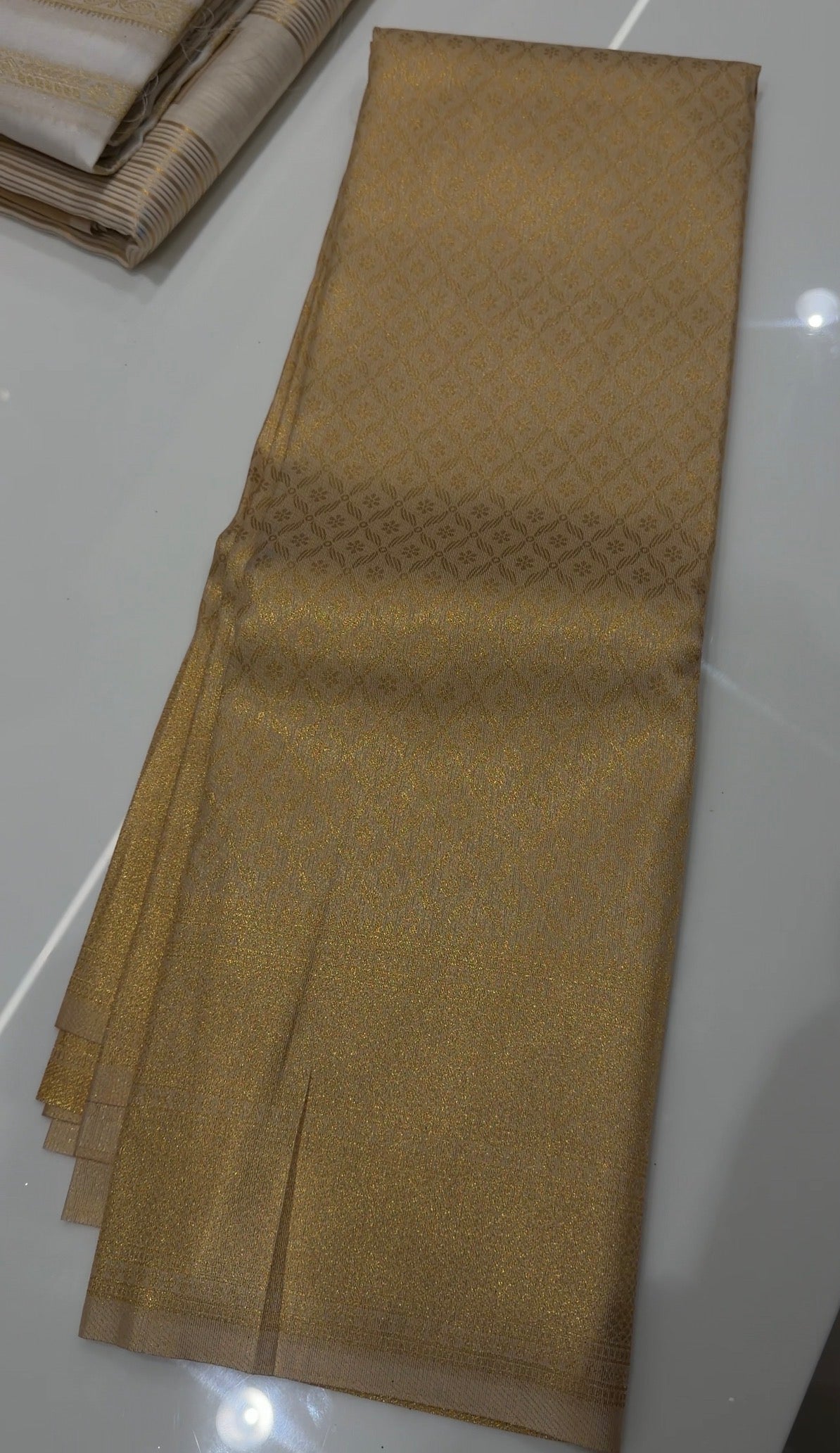 ONAM SAREES - IHA 34495