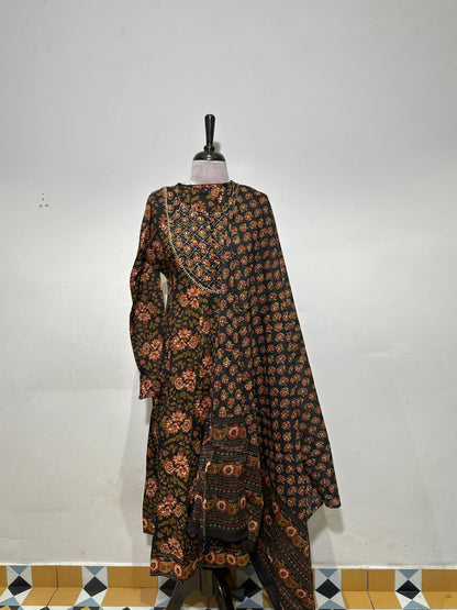 OFFER SALES TOP AND  BOTTOM  -  IHA 34294