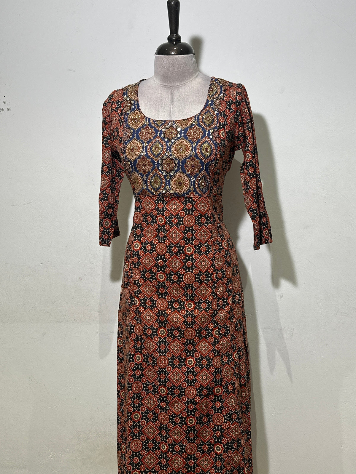 OFFER SALES TOP'S -  IHA 35770