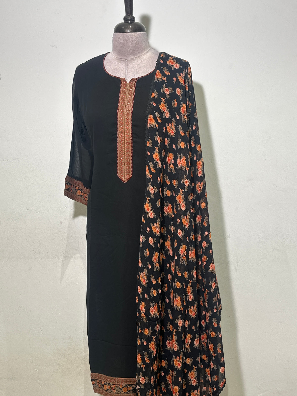 OFFER SALES TOP AND  BOTTOM  -  IHA 35976