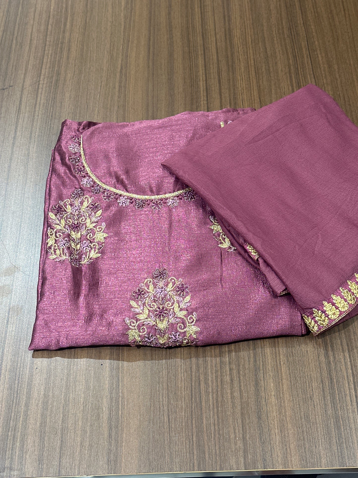 OFFER SALES UNSTITCHED SALWAR SUITS -  IHA 33799