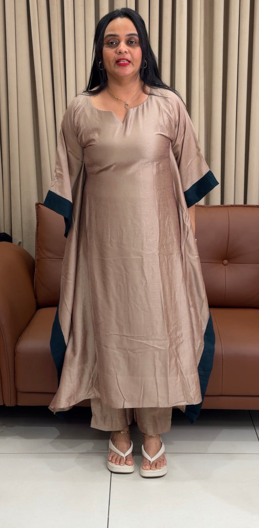IHA'S IN-HOUSE SEMI RAW SILK KAFTAN TOP AND BOTTOM - IHA 34663