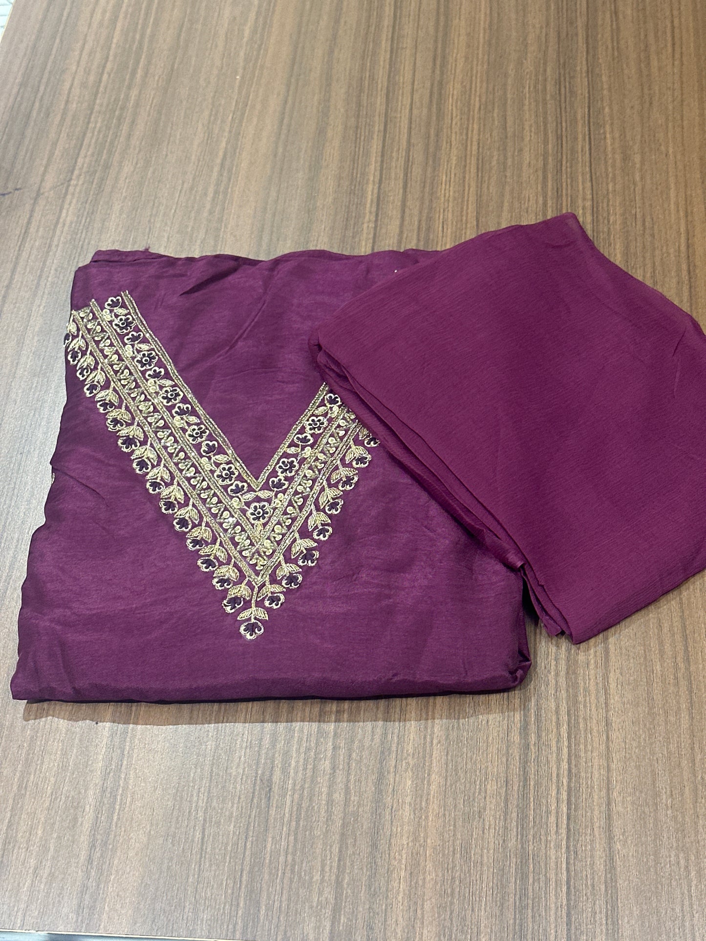 OFFER SALES UNSTITCHED SALWAR SUITS -  IHA 33753