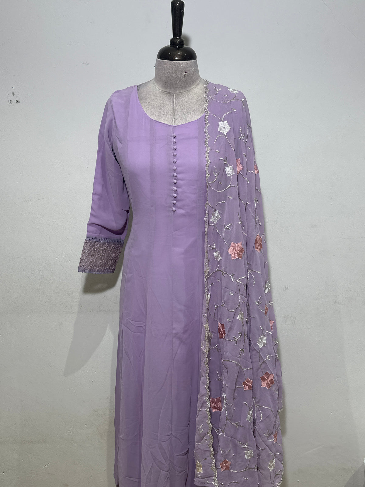 OFFER SALES TOP'S -  IHA 35680