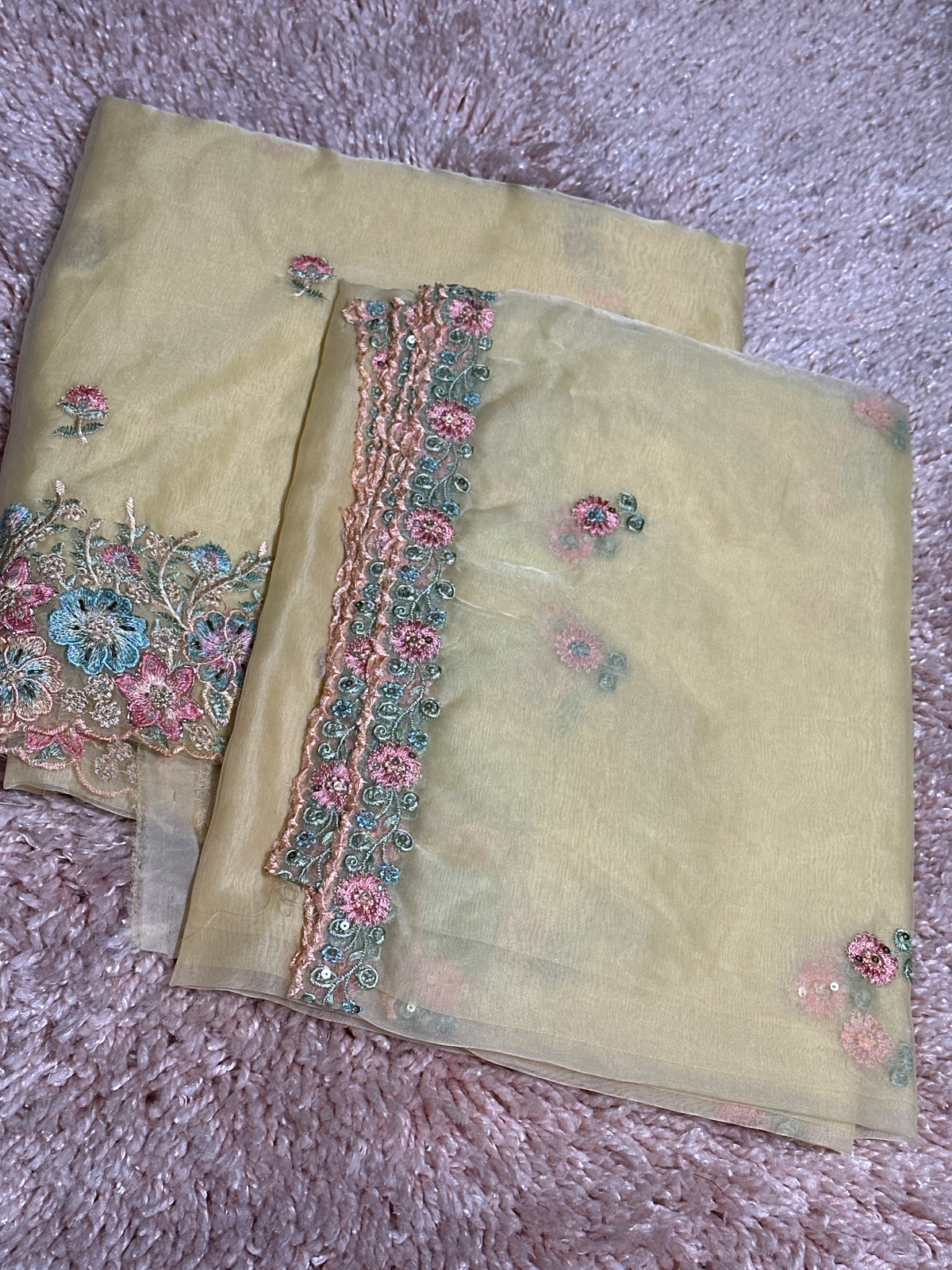 OFFER SALES UNSTITCHED SALWAR SUITS -  IHA 35392