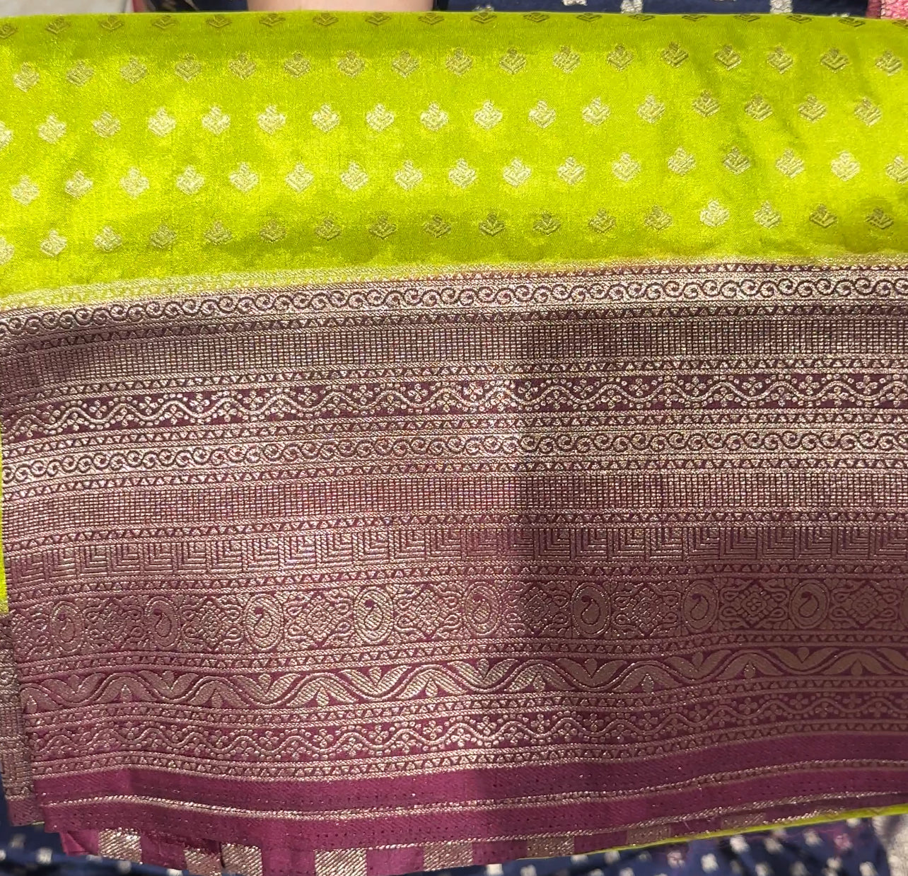 SEMI BANARASI SAREES - IHA 19652