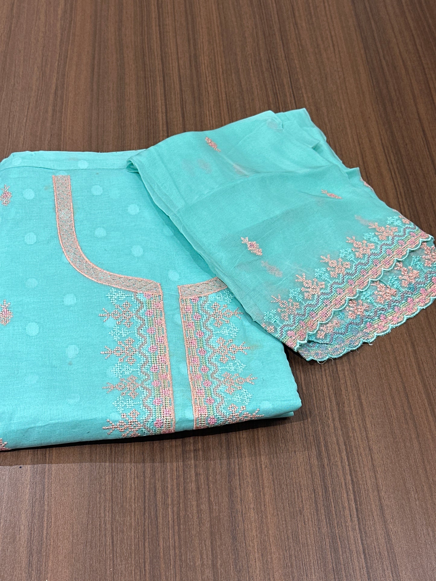 OFFER SALES UNSTITCHED SALWAR SUITS -  IHA 33903