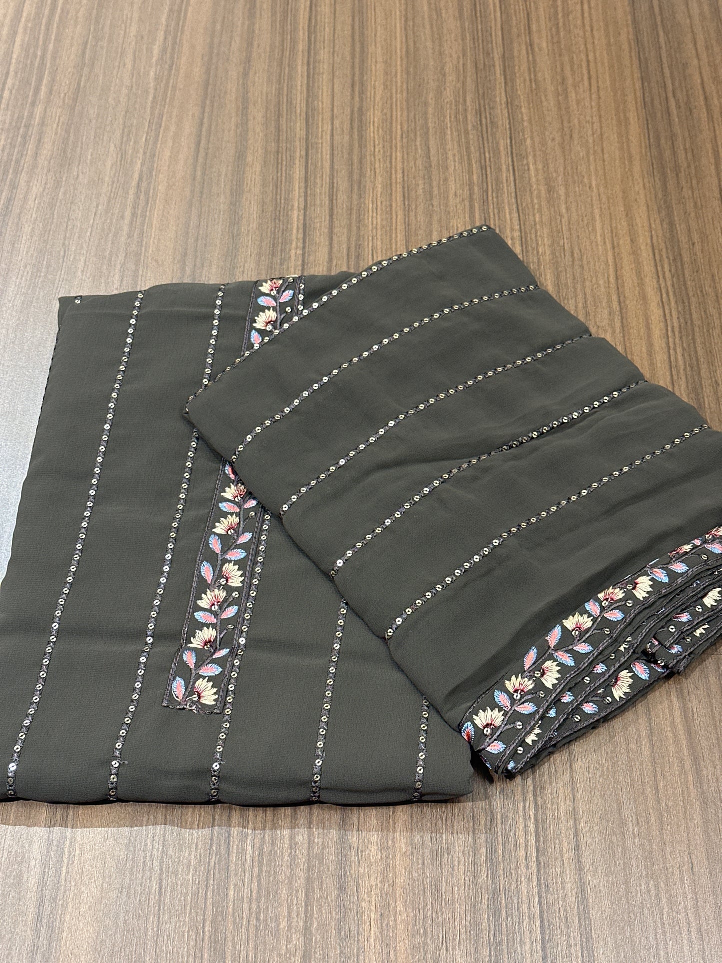 OFFER SALES UNSTITCHED SALWAR SUITS -  IHA 33736