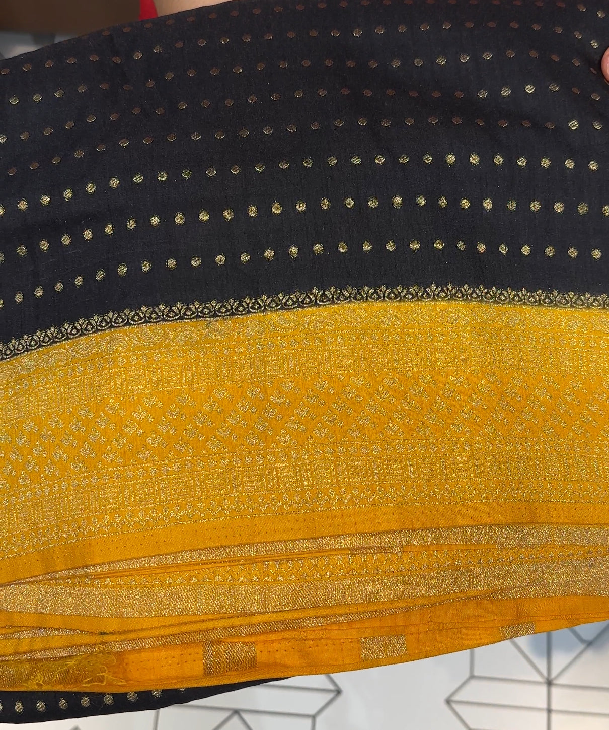 SEMI BANARASI SAREES - IHA 19693