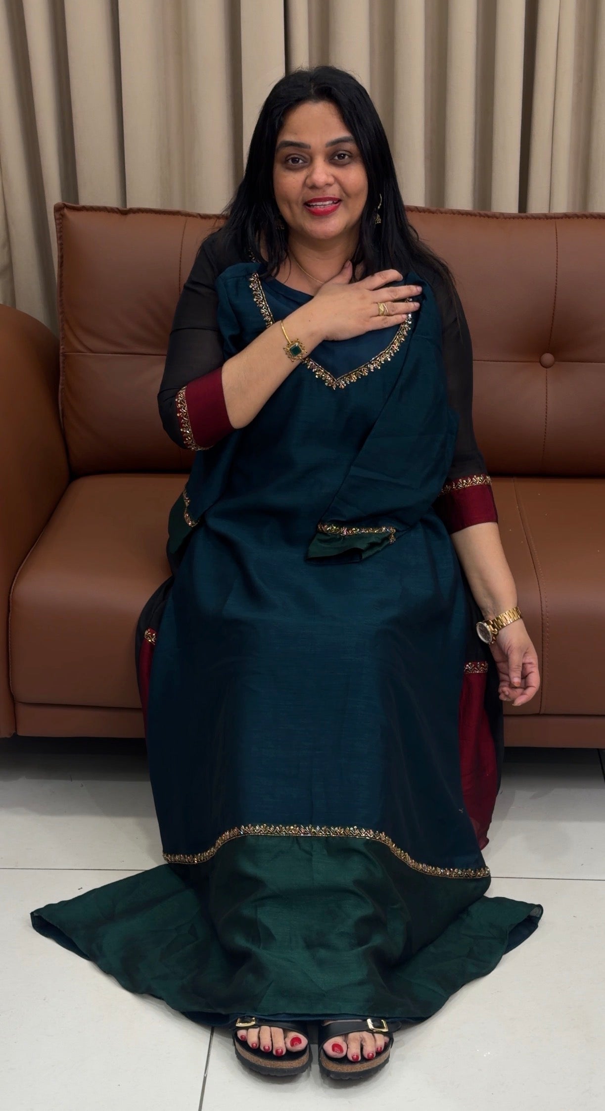 IHA'S IN-HOUSE DESIGNER ALINE TOPS - IHA 34193