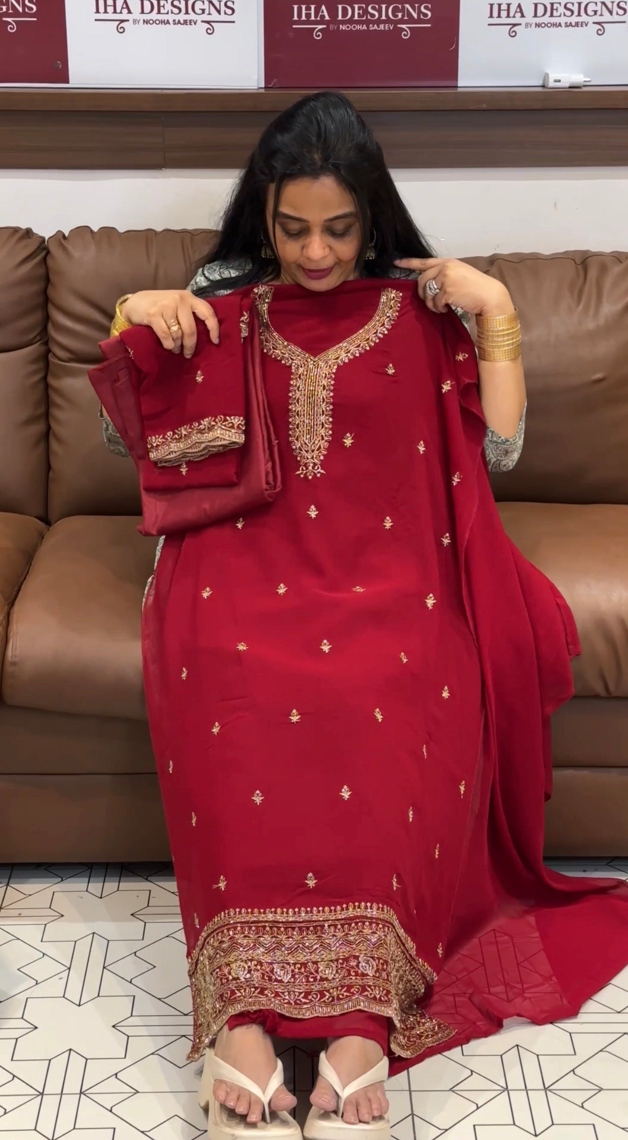 OFFER SALES UNSTITCHED SALWAR SUITS - IHA 34973