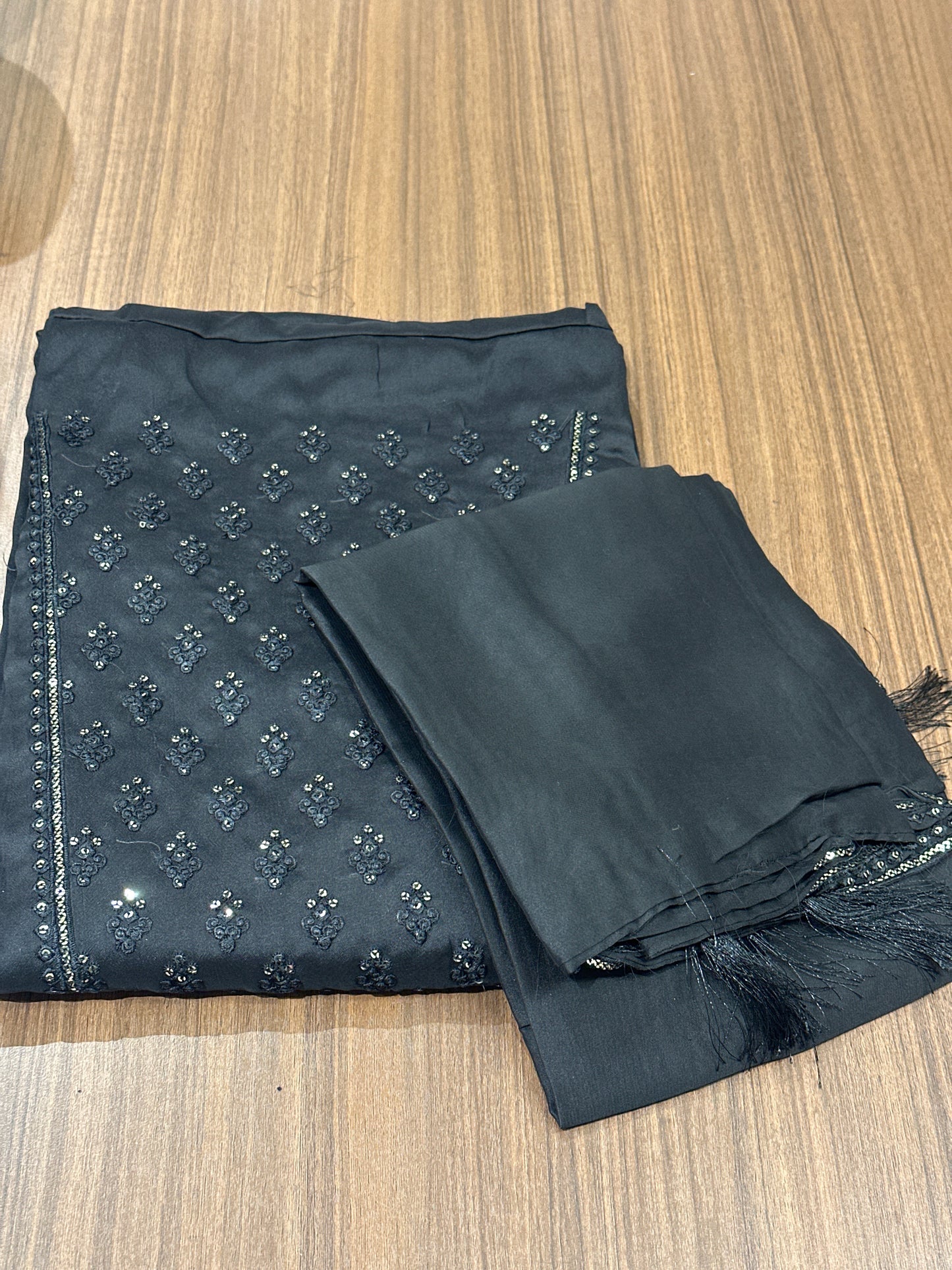 OFFER SALES UNSTITCHED SALWAR SUITS -  IHA 33866