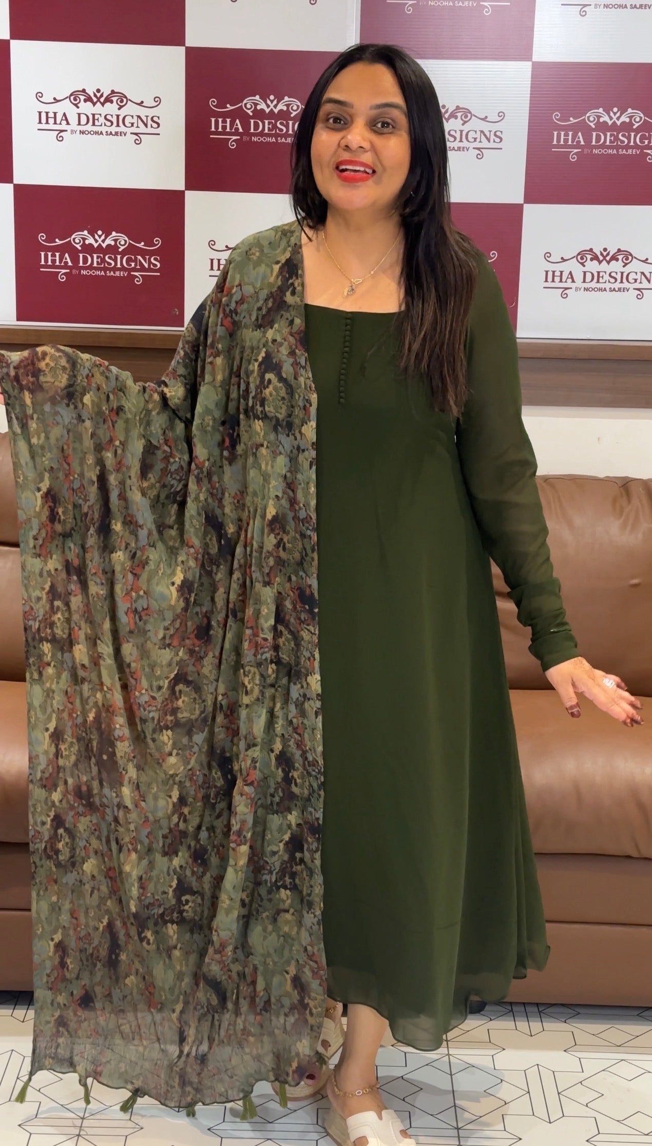 IHA'S IN-HOUSE GEORGETTE ALINE TOP AND DUPATTA - IHA 31512