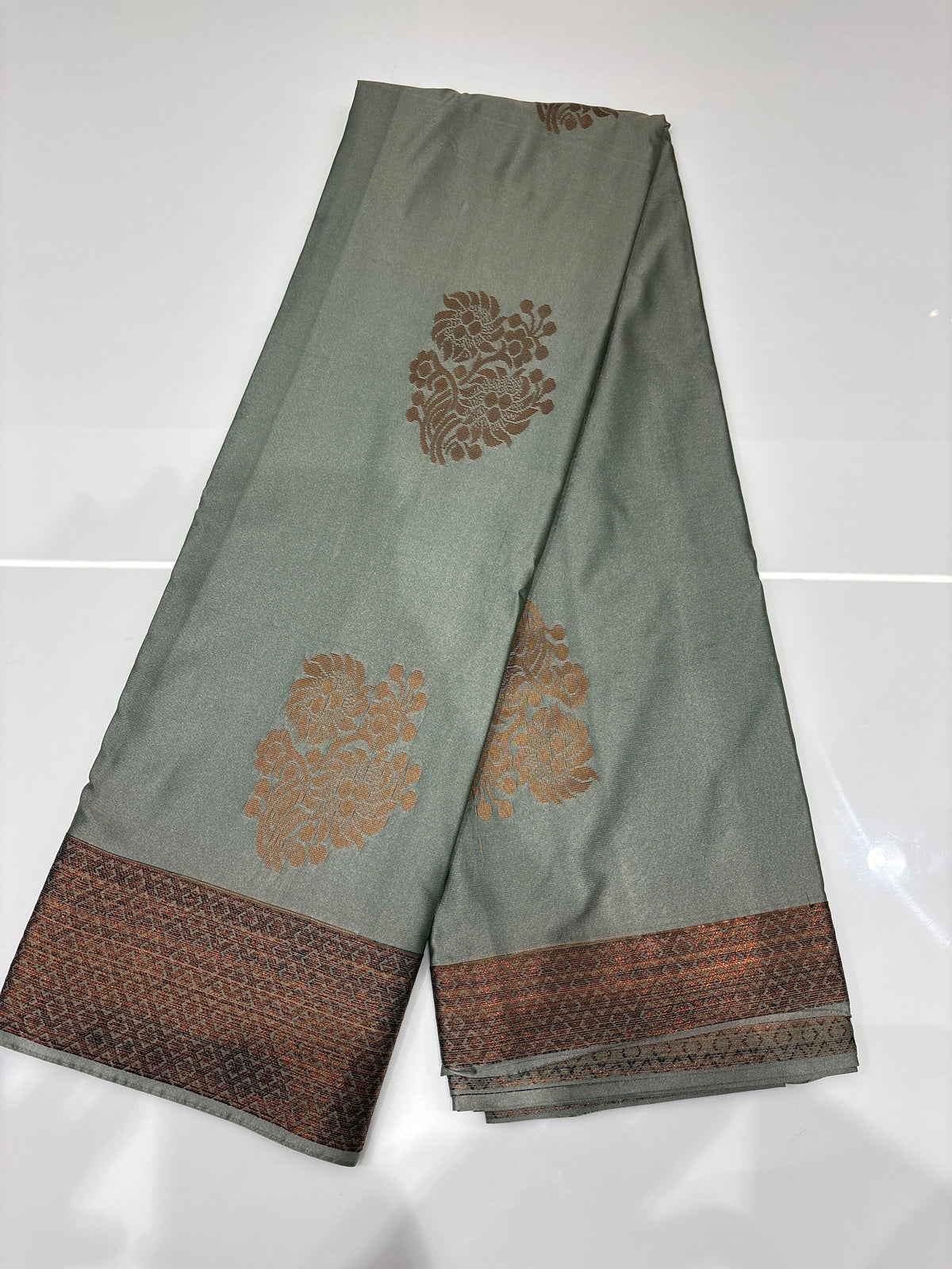 OFFER SALES SAREE -  IHA 35438