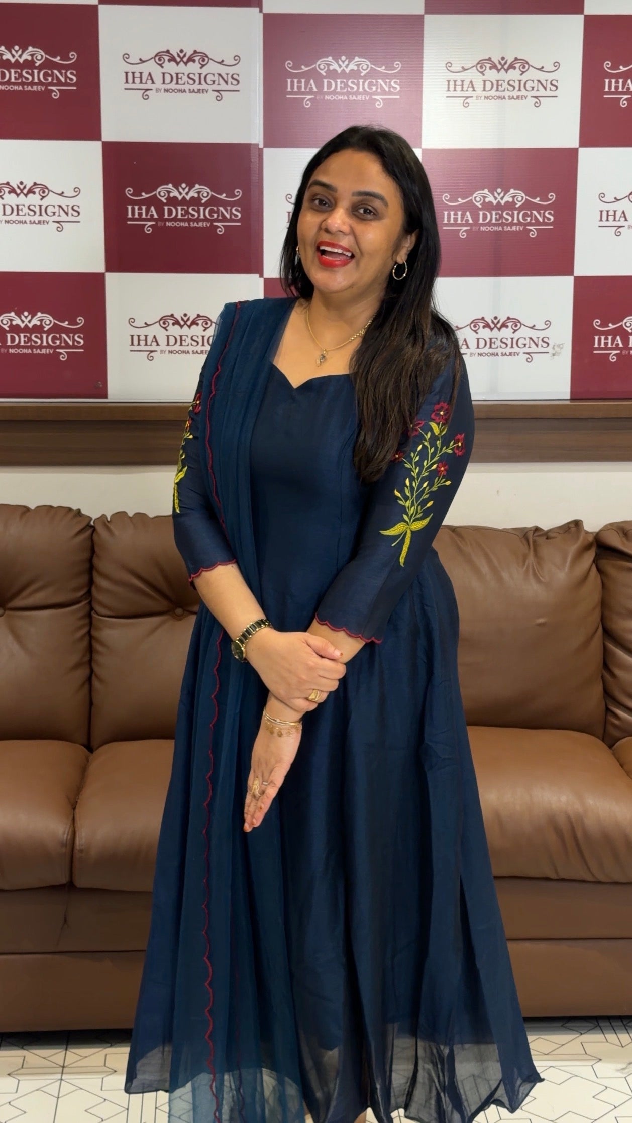 IHA'S IN-HOUSE ALINE TOP AND DUPATTA - IHA 32874