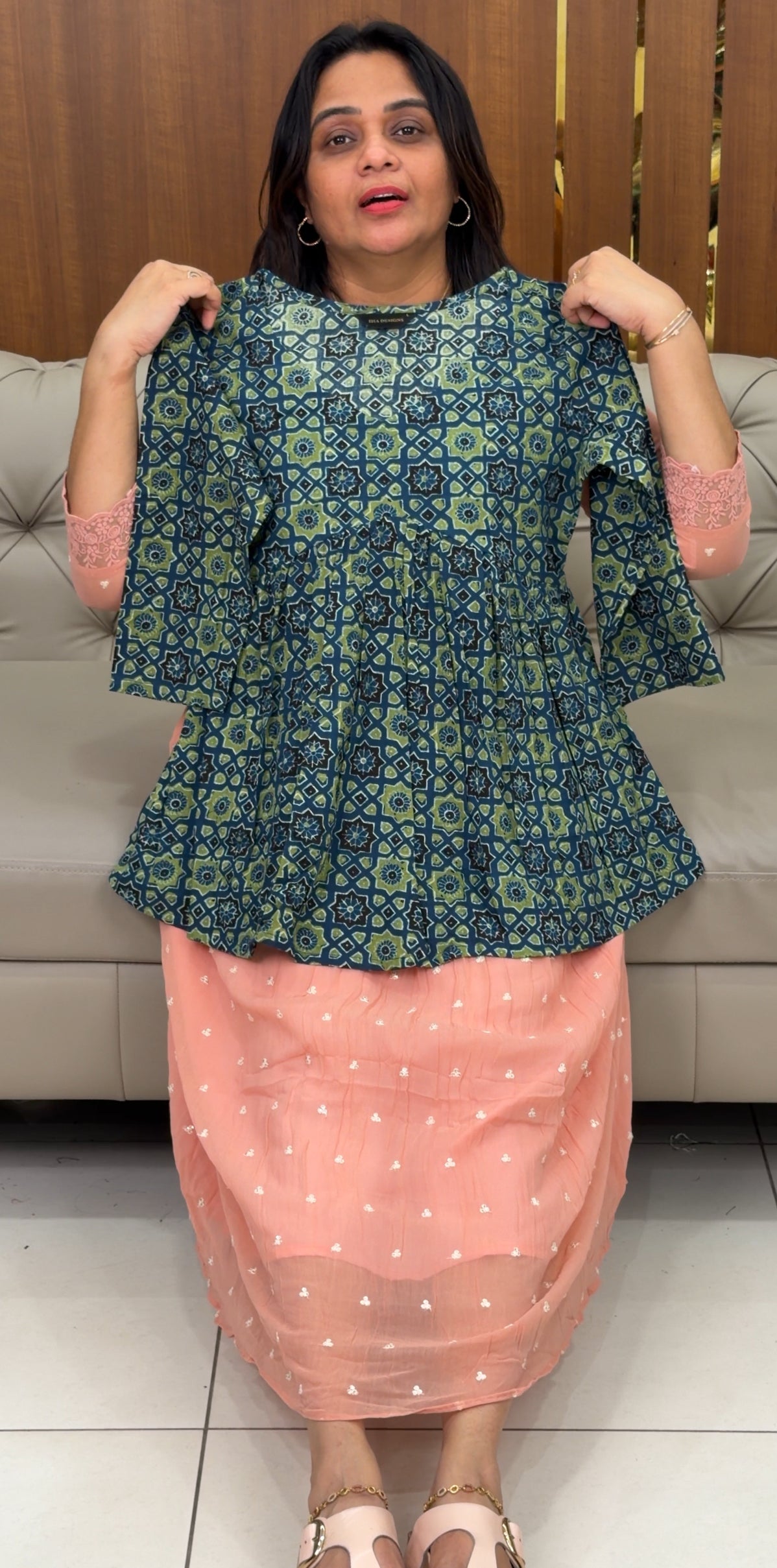 PRINTED SHORT TOPS - IHA 29051