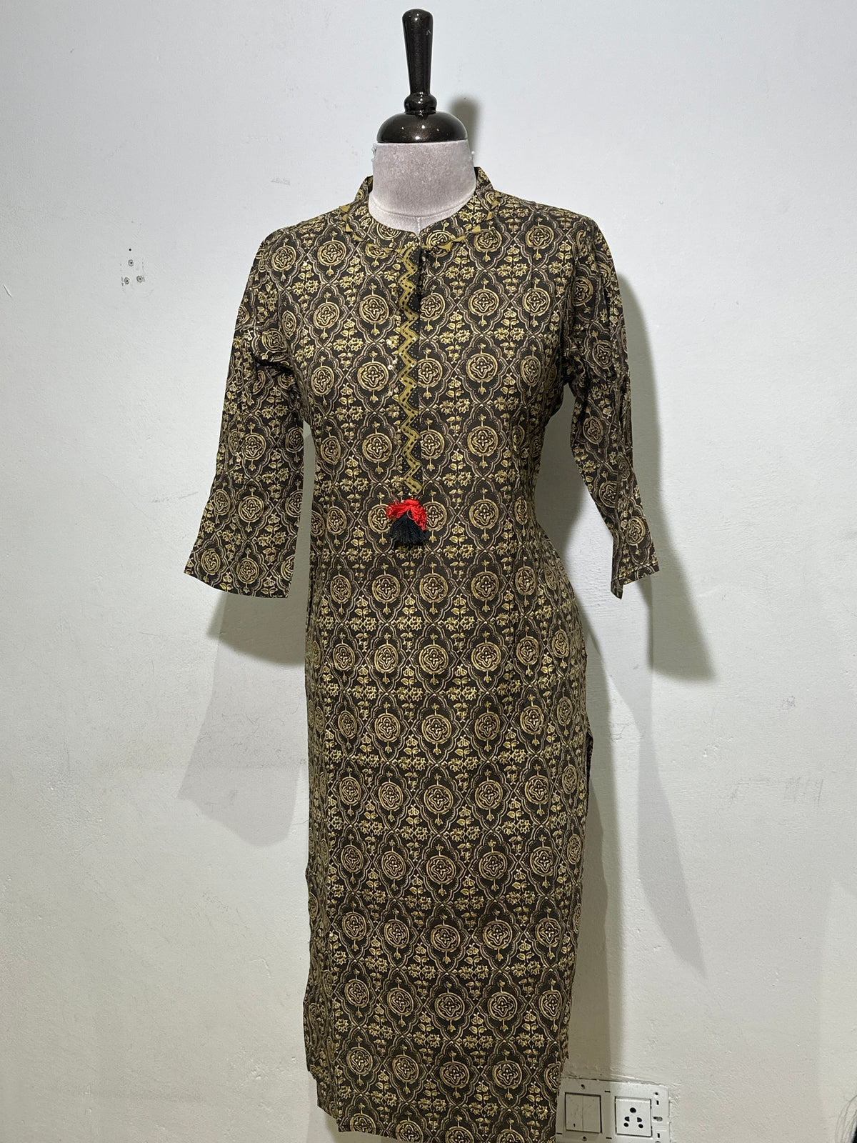 OFFER SALES TOP AND  BOTTOM  -  IHA 35694
