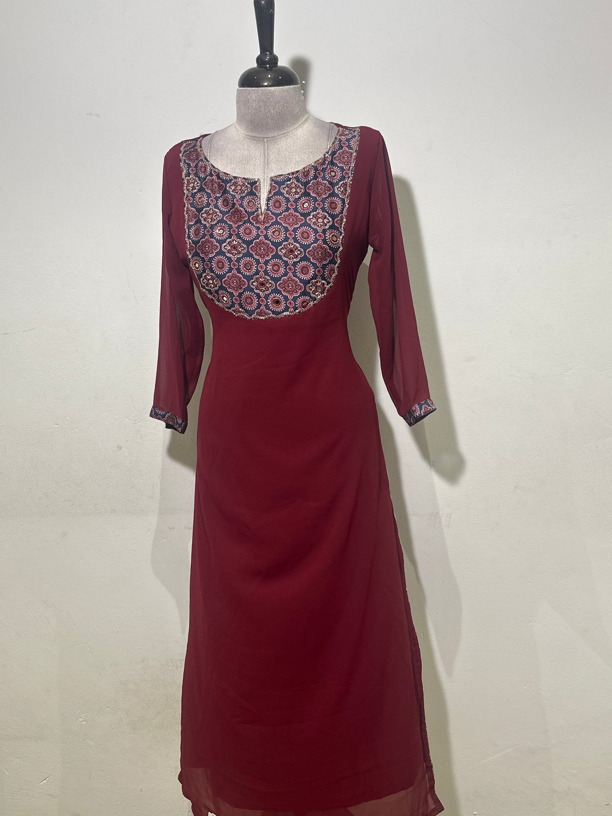 OFFER SALES TOP'S -  IHA 35712