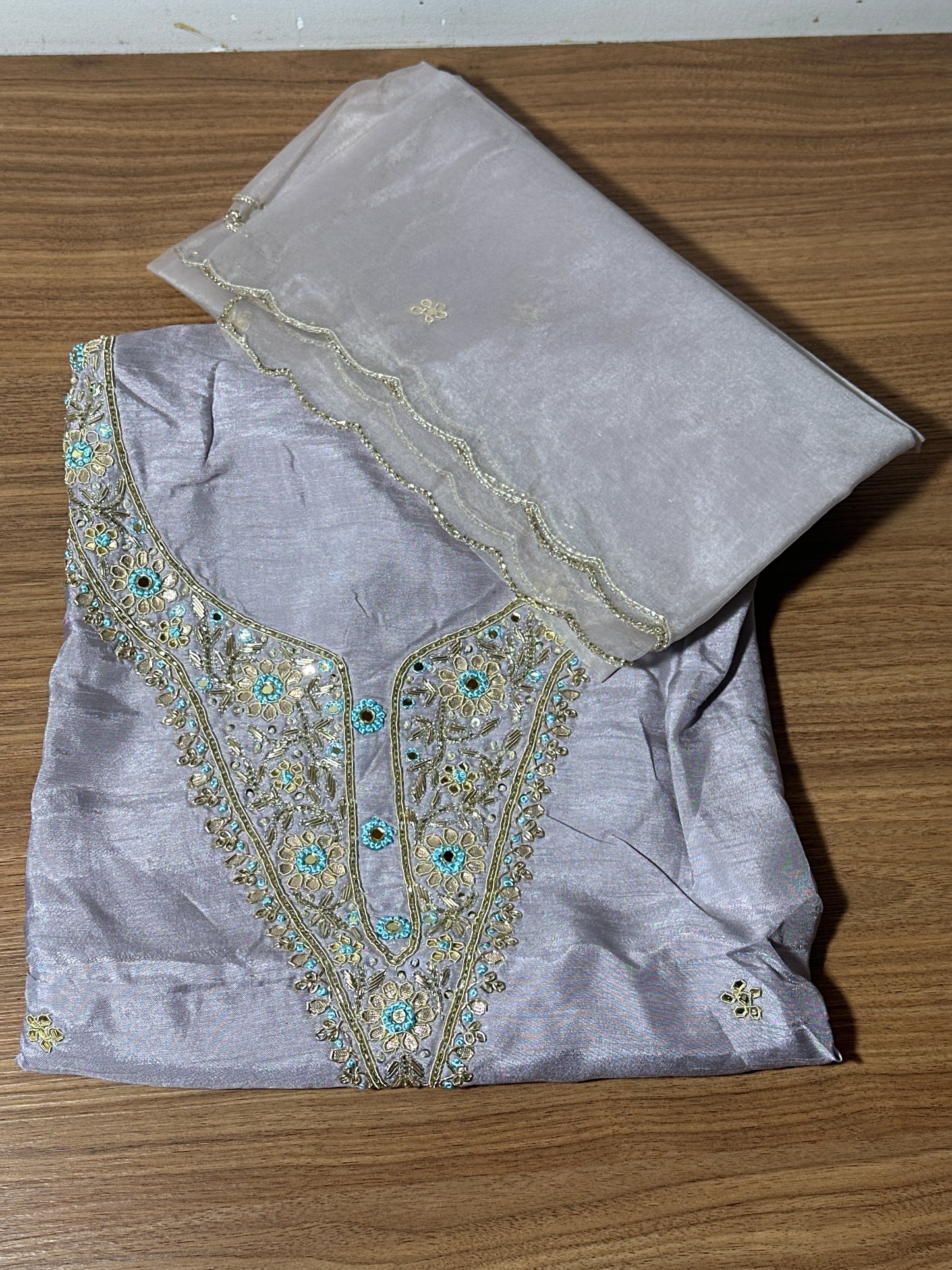OFFER SALES UNSTITCHED SALWAR SUITS -  IHA 33637
