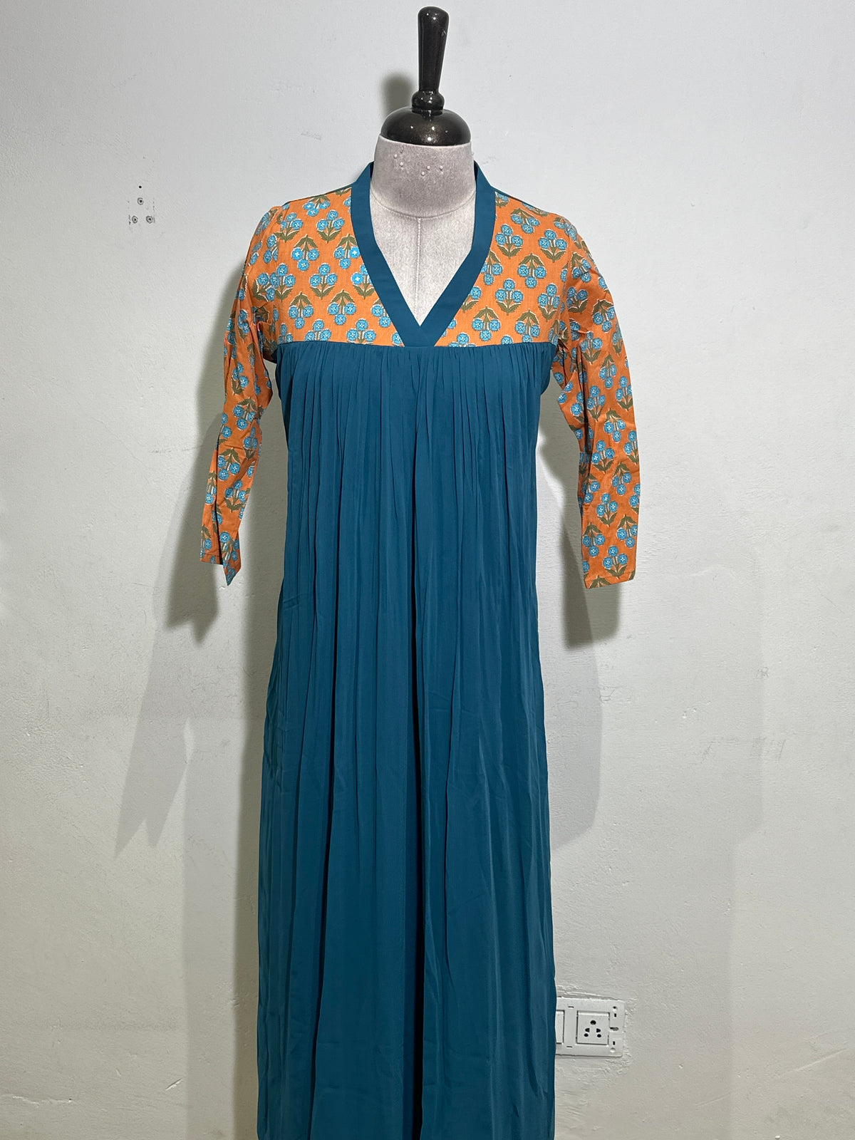 OFFER SALES TOP'S -  IHA 35680