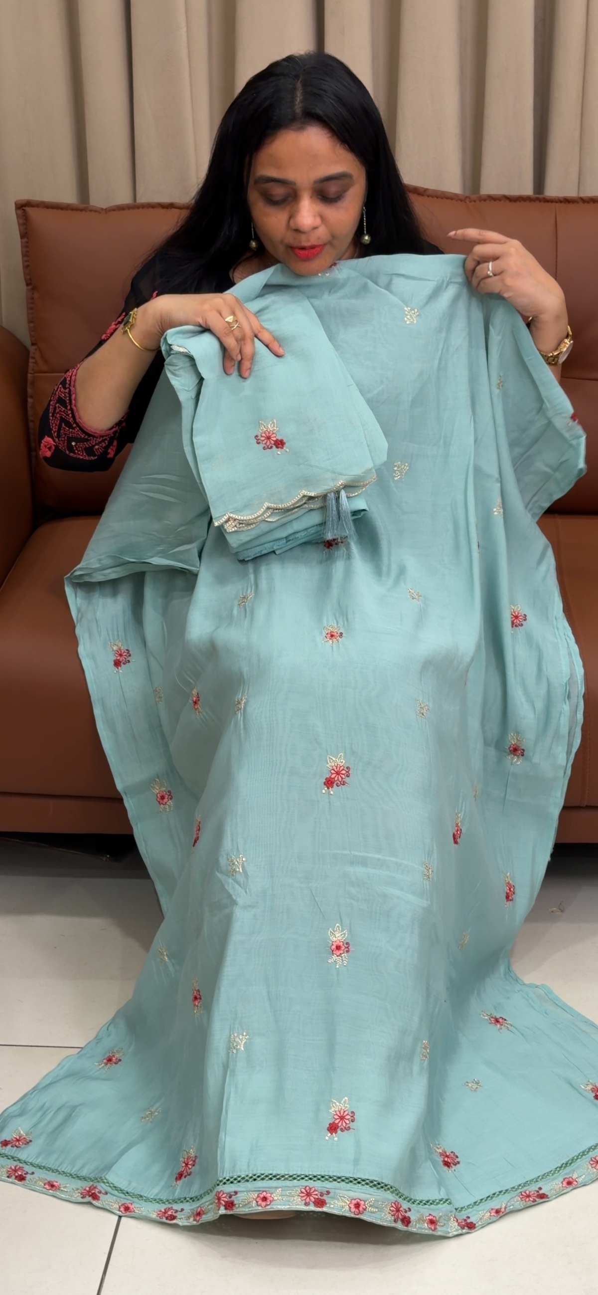OFFER SALES  UNSTITCHED SALWAR SUITS - IHA 35447